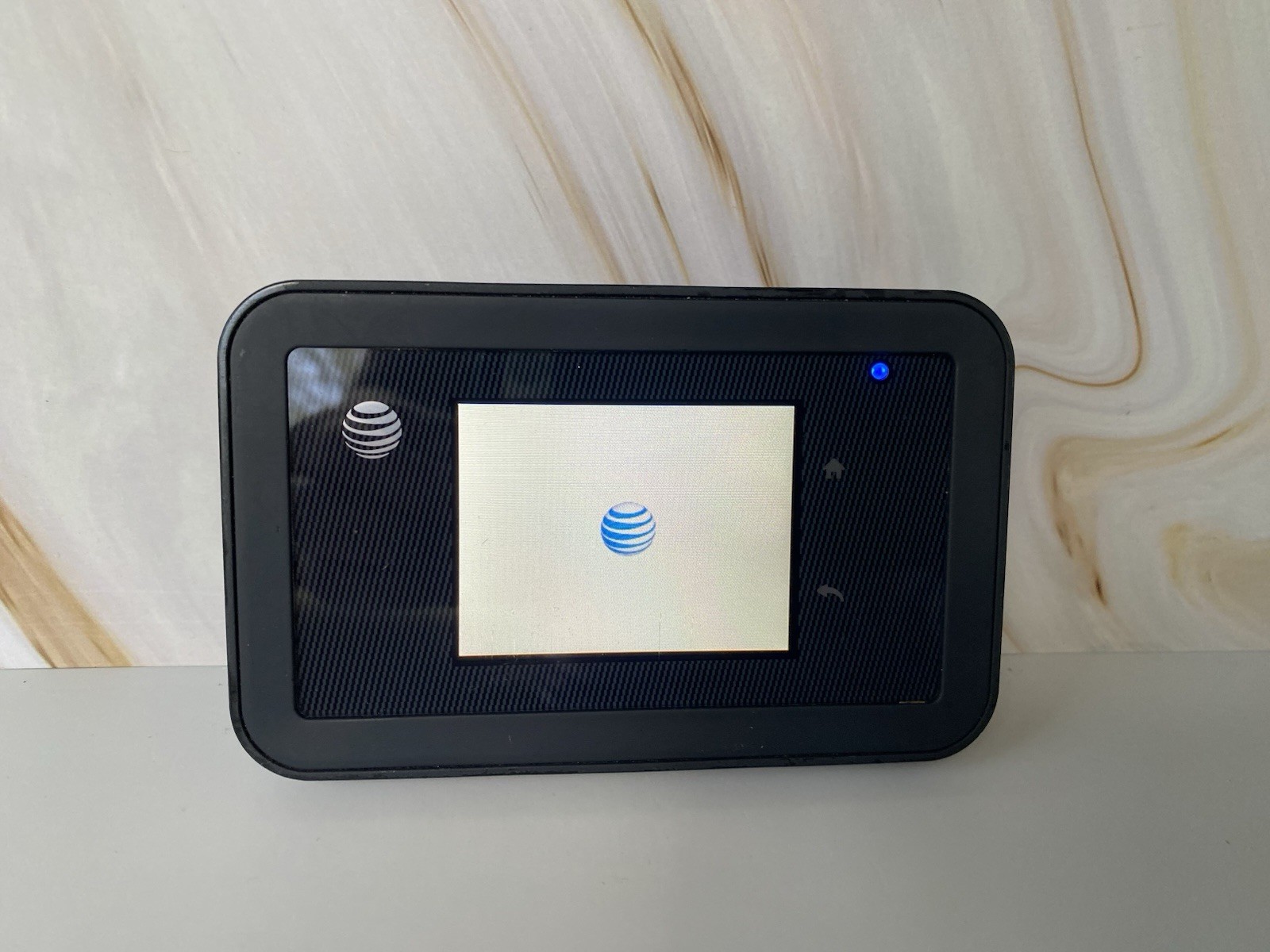 AT&T Netgear Unlocked Mobile Hotspot WiFi Touchscreen Tested