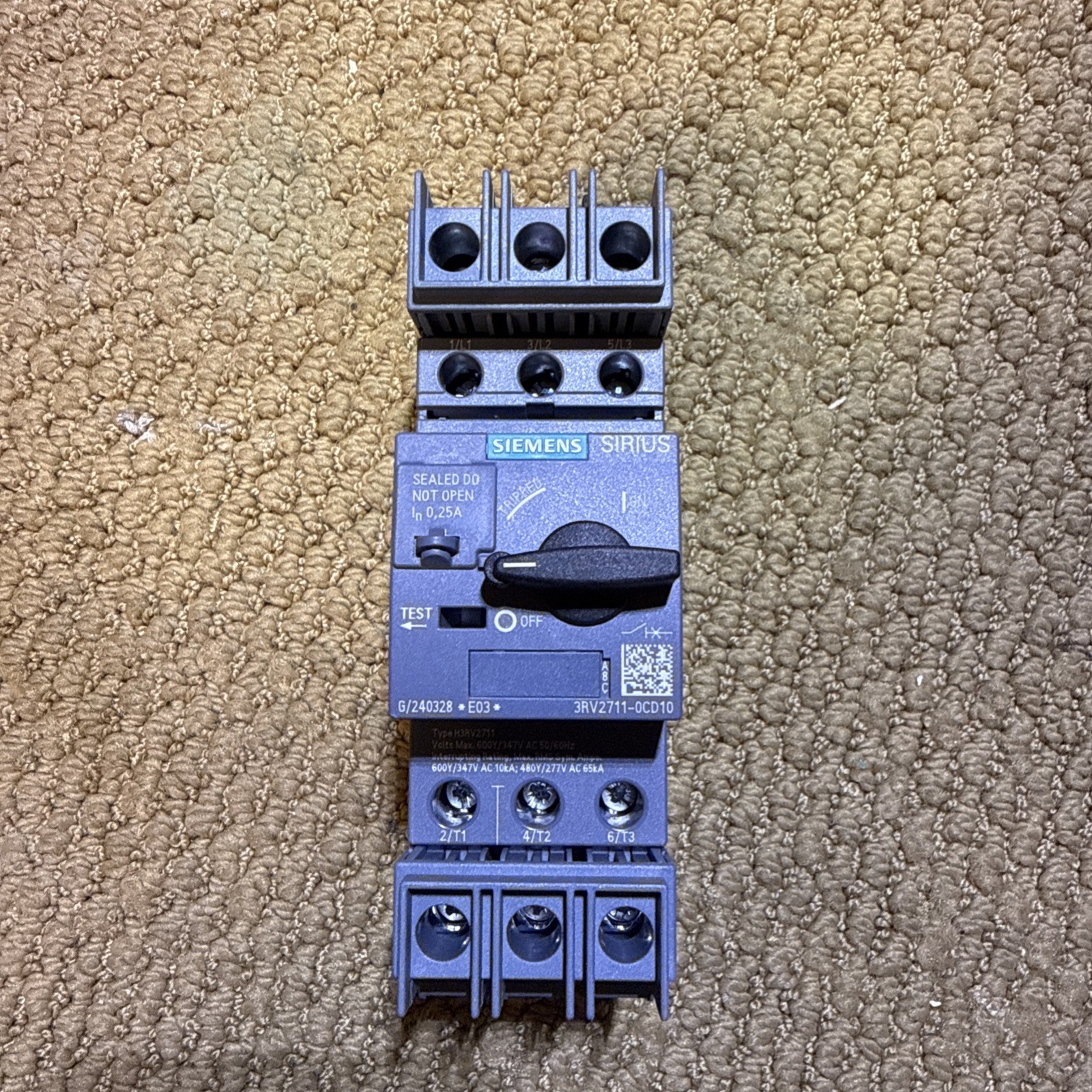 NEW SIEMENS 3RV2711-0CD10 Circuit Breaker .25 Amp