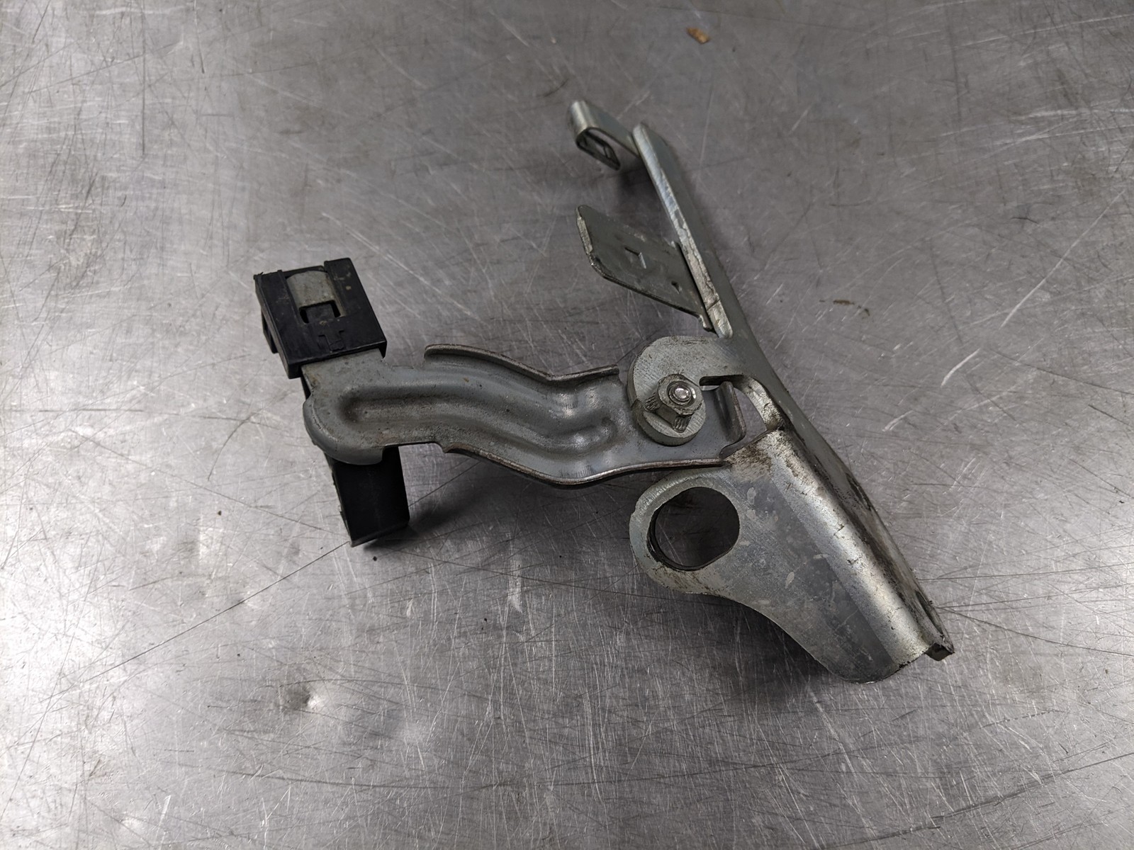 Engine Lift Bracket From 2017 Subaru Forester 2.5