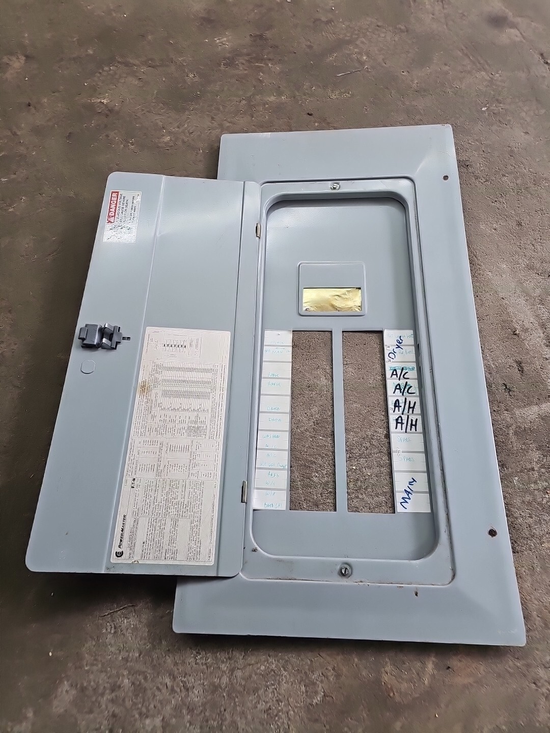 Eaton Challenger Panel Cover 20 Space