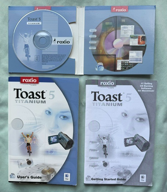 Roxio Toast 5 Titanium User's Guide, Getting Started Guide, CD, very good, Mac