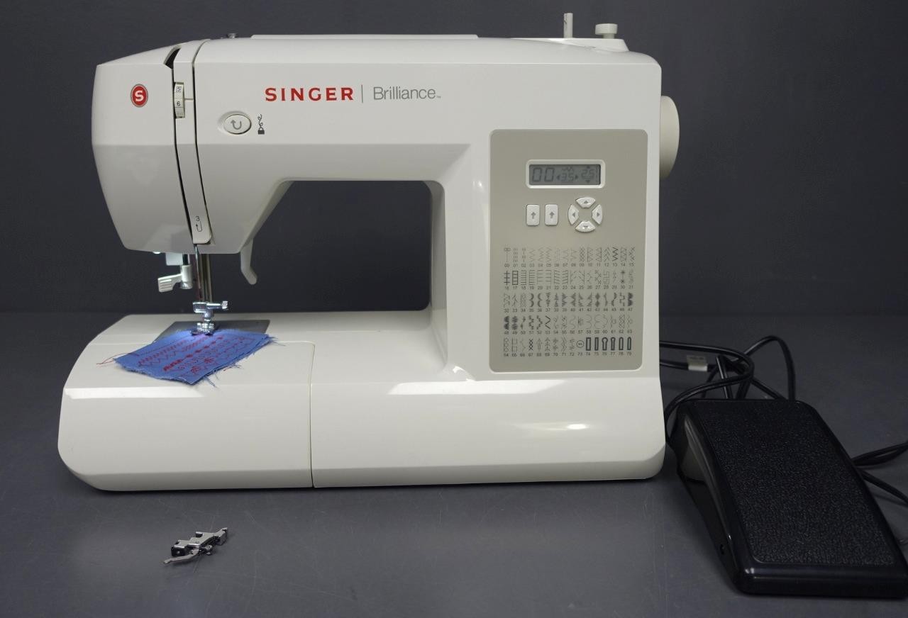 Singer Brilliance 6180 Digital Portable 80 Stitch Sewing Machine Tested/Works