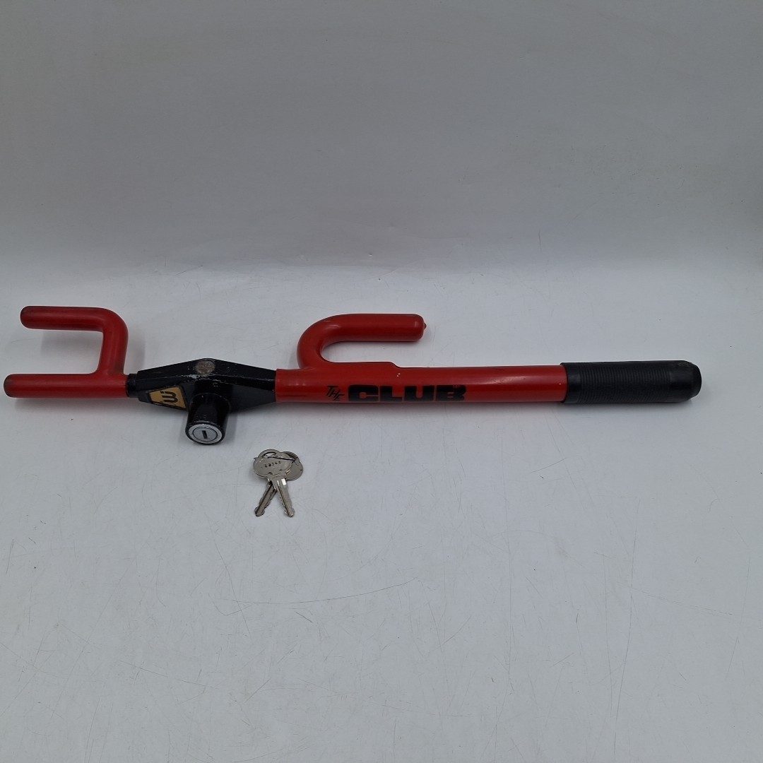 The Club Anti Theft Steering Wheel Lock Red With Keys Security Device