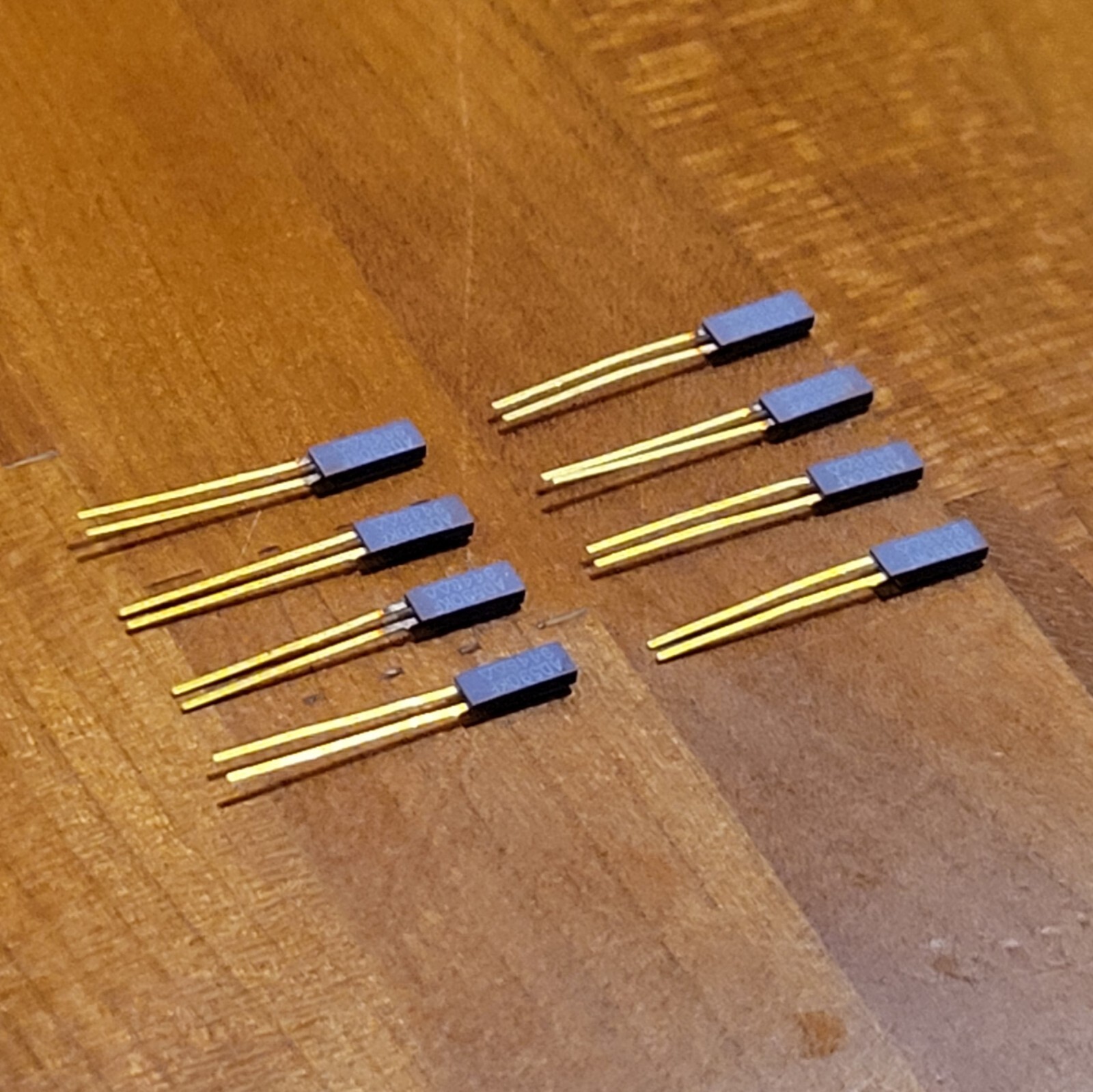 AD590KF Analog Devices Temperature Sensor Quantity 8