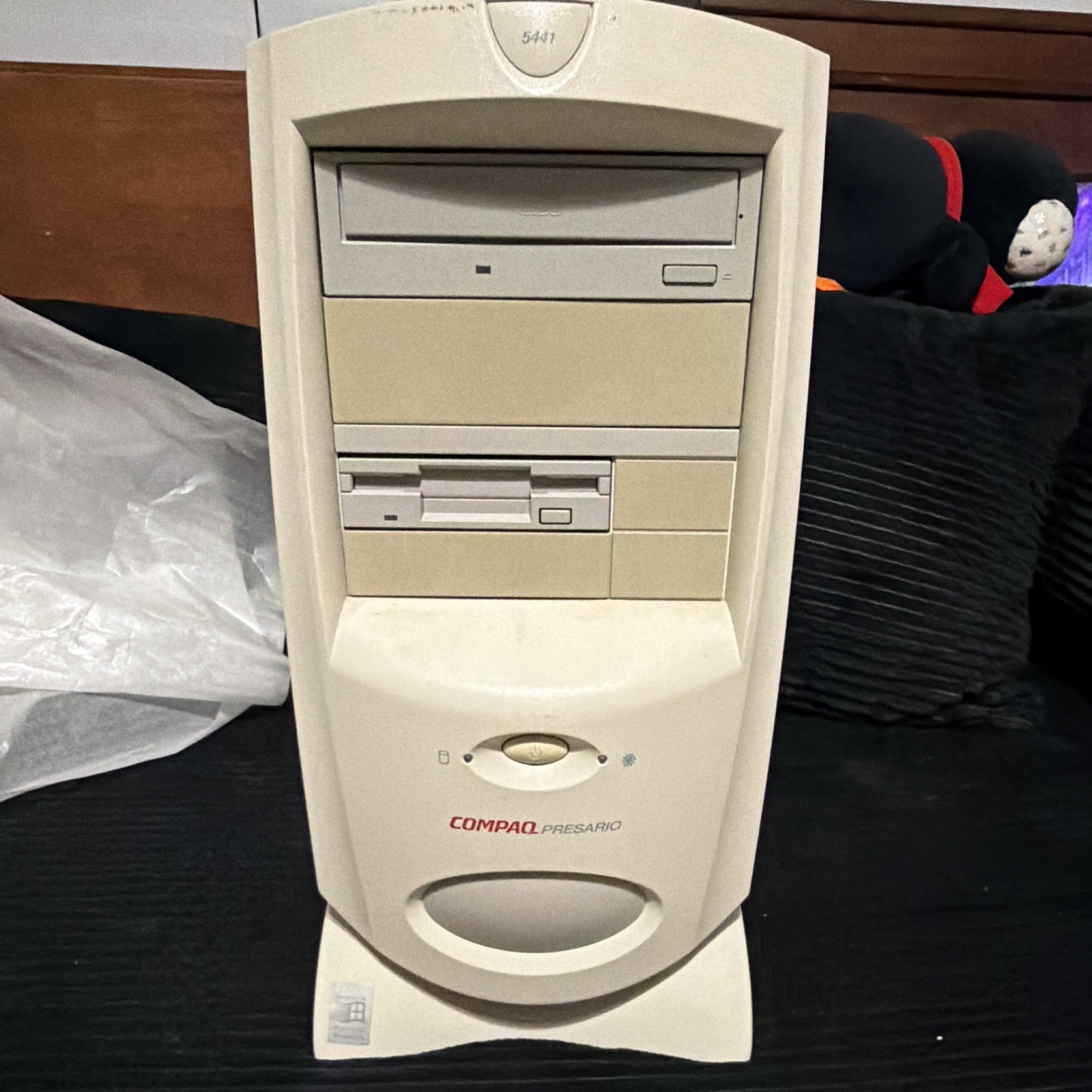 Compaq Presario 5441 Vintage Desktop Tower PC for Microsoft Windows 98