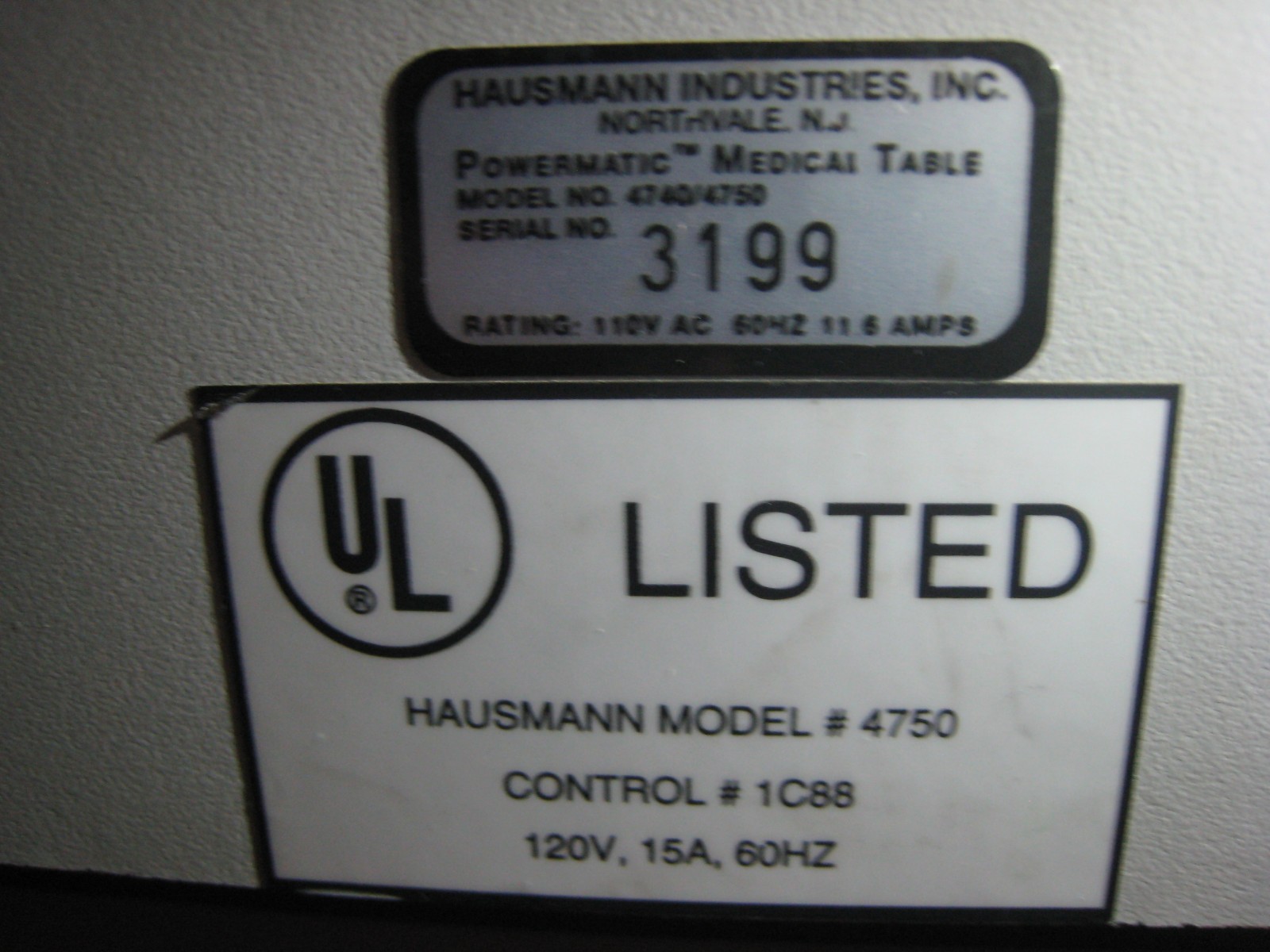 Hausmann Power 4750 Exam Table