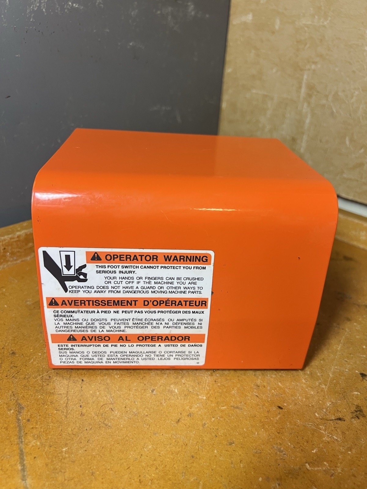 CROHN Foot Pedal Dispenser ~