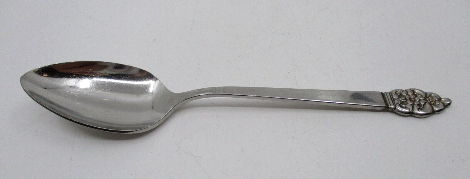 ONEIDA STAINLESS NORDIC CROWN TEASPOON  - 6" - 01J