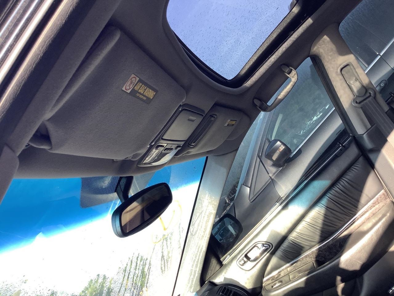 TL 2002 Glove Box 4673032