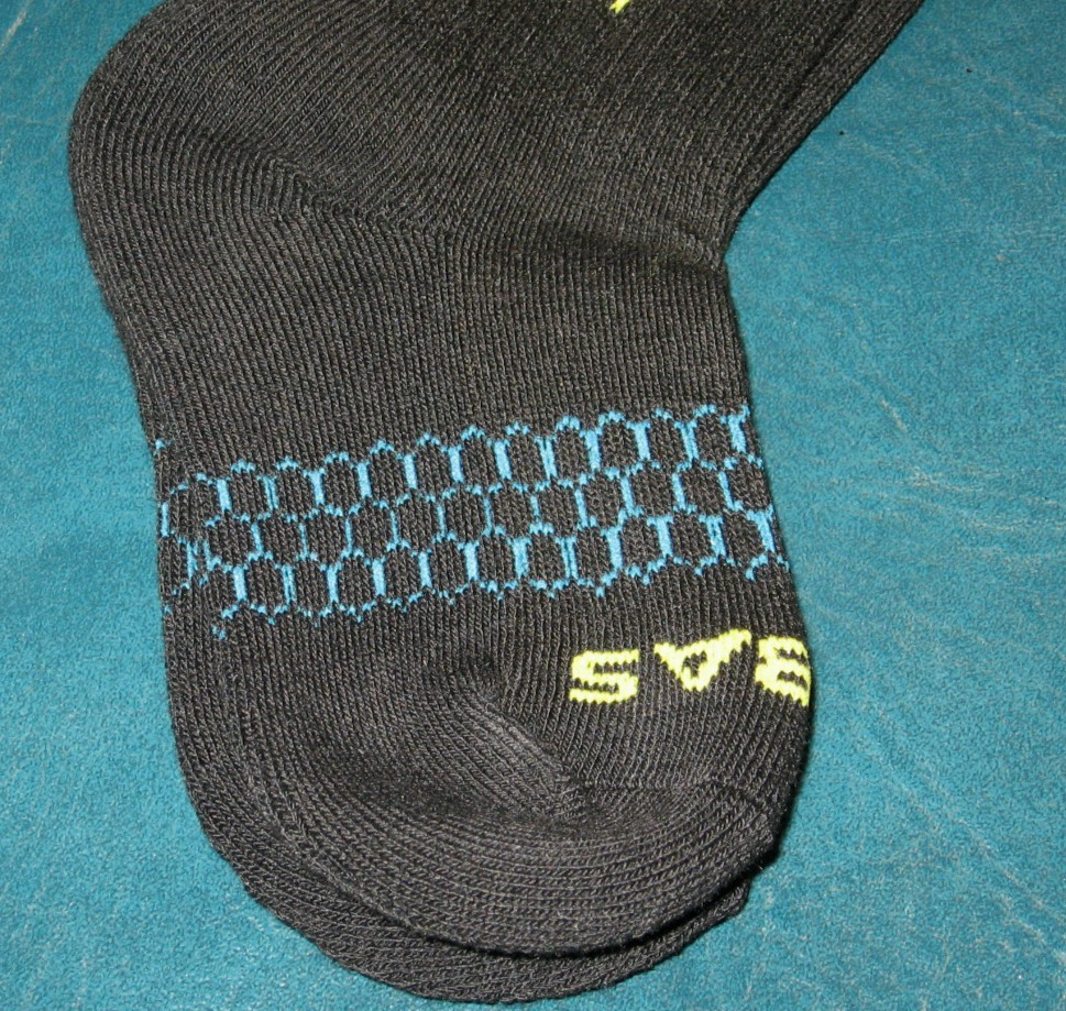 (3) Pairs of Brand New Bombas Socks Men's X-Small Black Cushioned Crew Socks