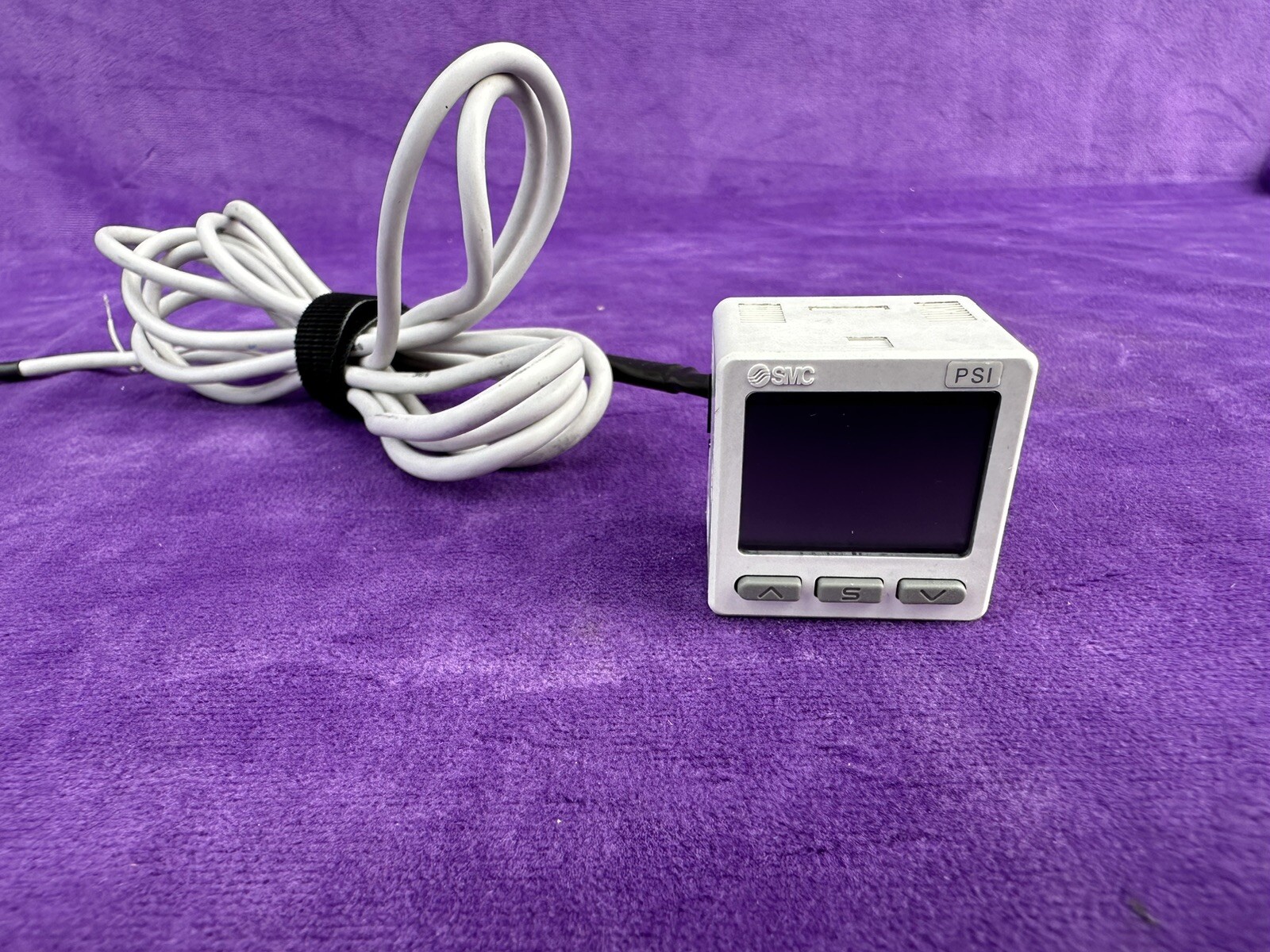 SMC ZSE20AF-T-P Pressure Switch
