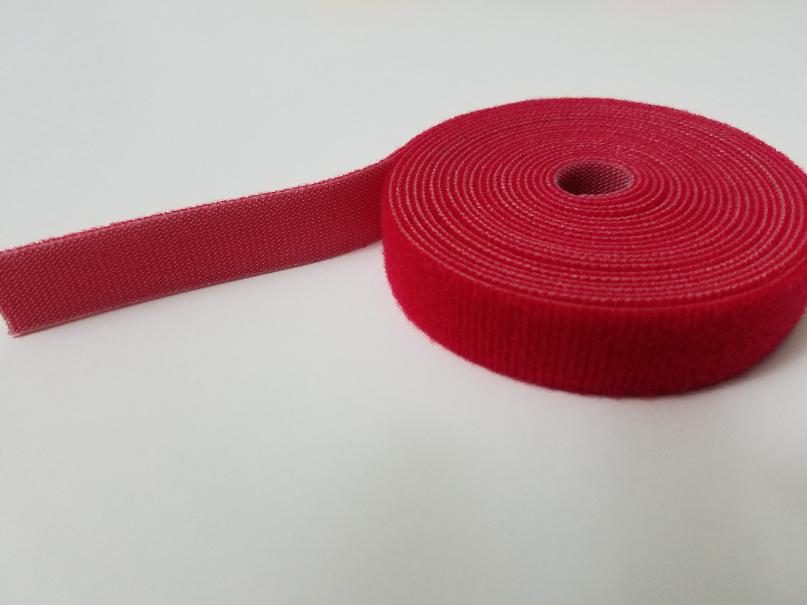 VELCRO® Brand Reusable ONE-WRAP® Strap Double Sided 1" X 12ft (4 yards) Red