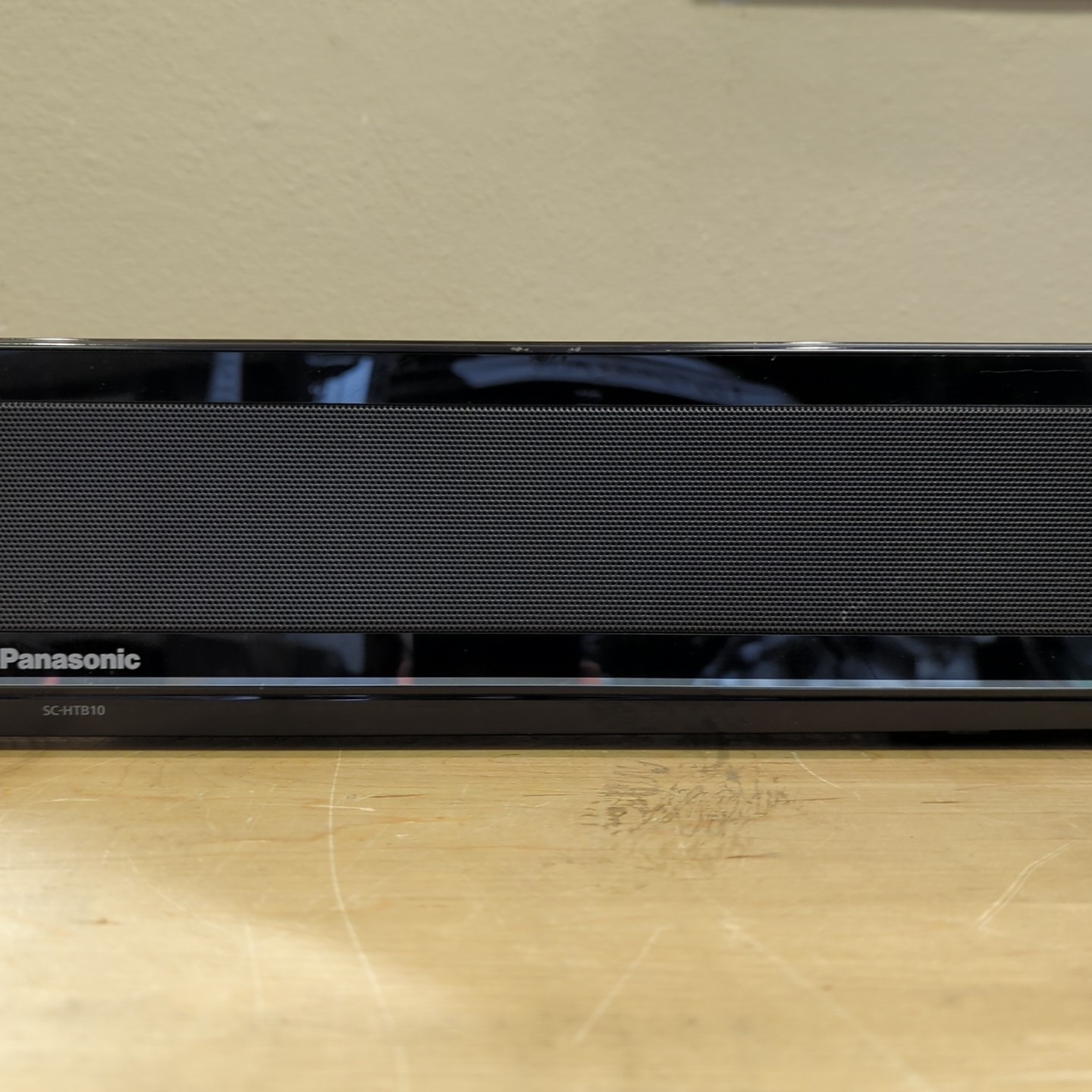 Panasonic SC-HTB10 Soundbar with Power Cord