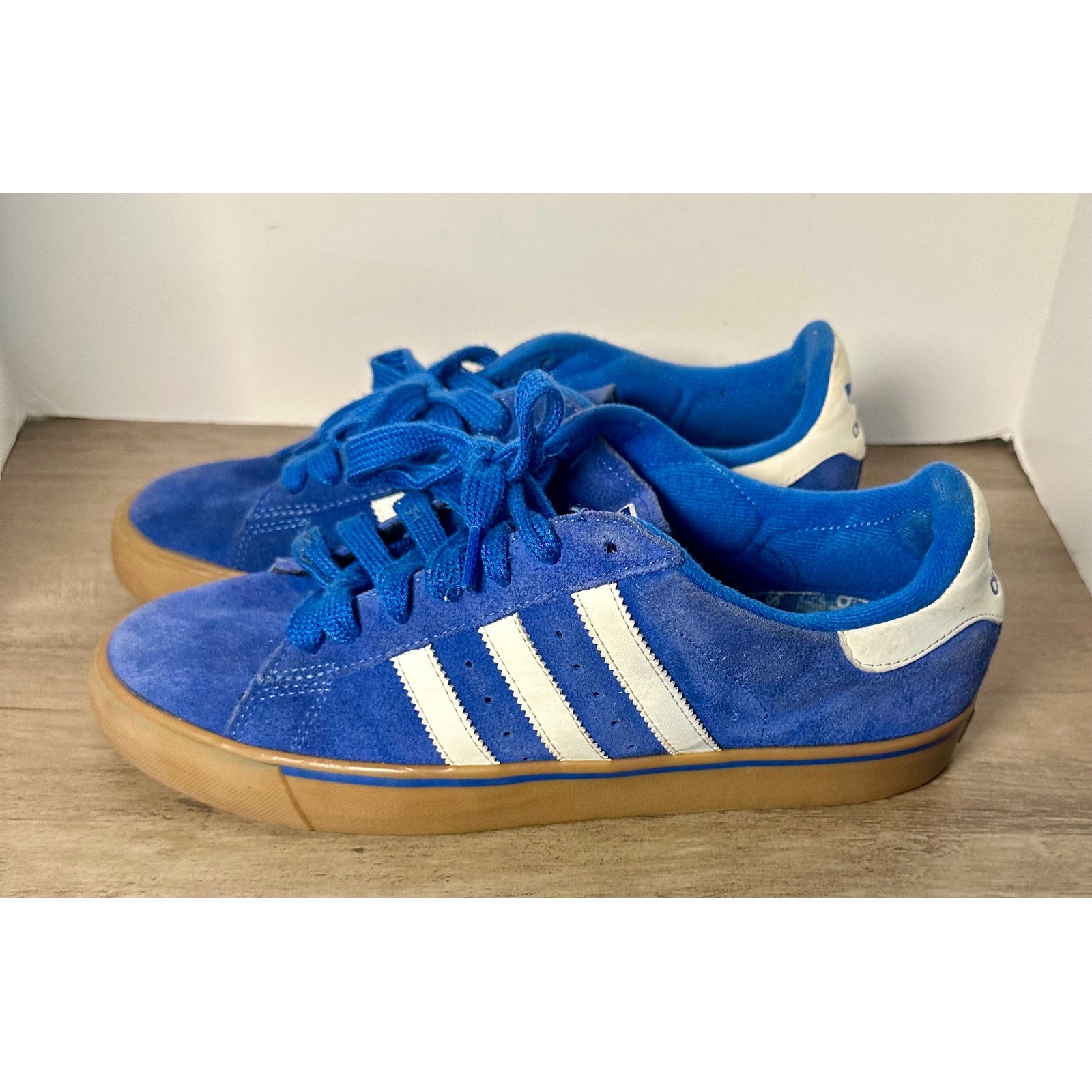 Adidas Skateboarding Blue Suede Low Top Sneakers Men's Size 11 Streetwear shoes
