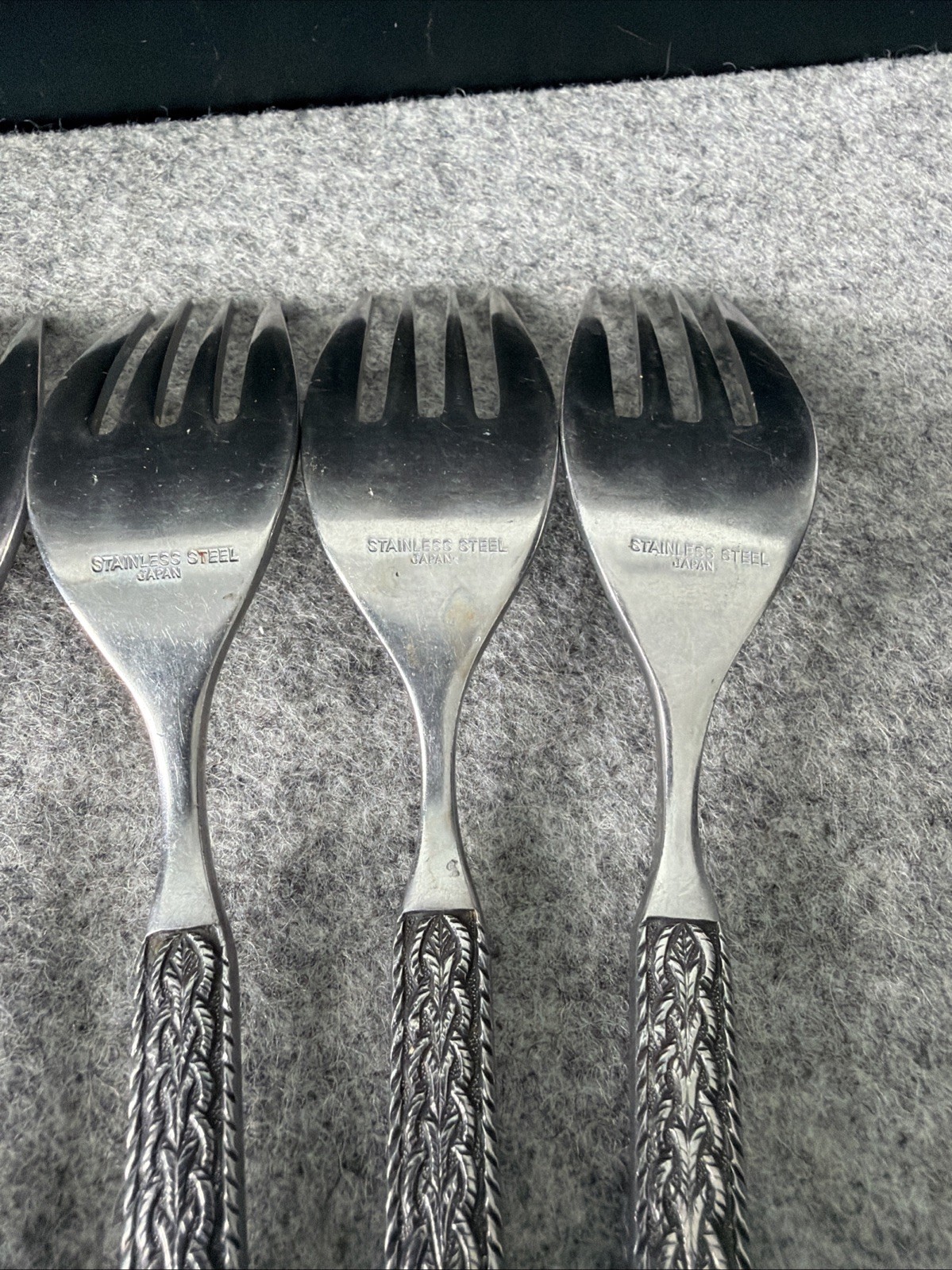 6 MCM JAPAN STAINLESS STEEL FLATWARE BRAIDED ROPE PATTERN Dinner Forks Flatware