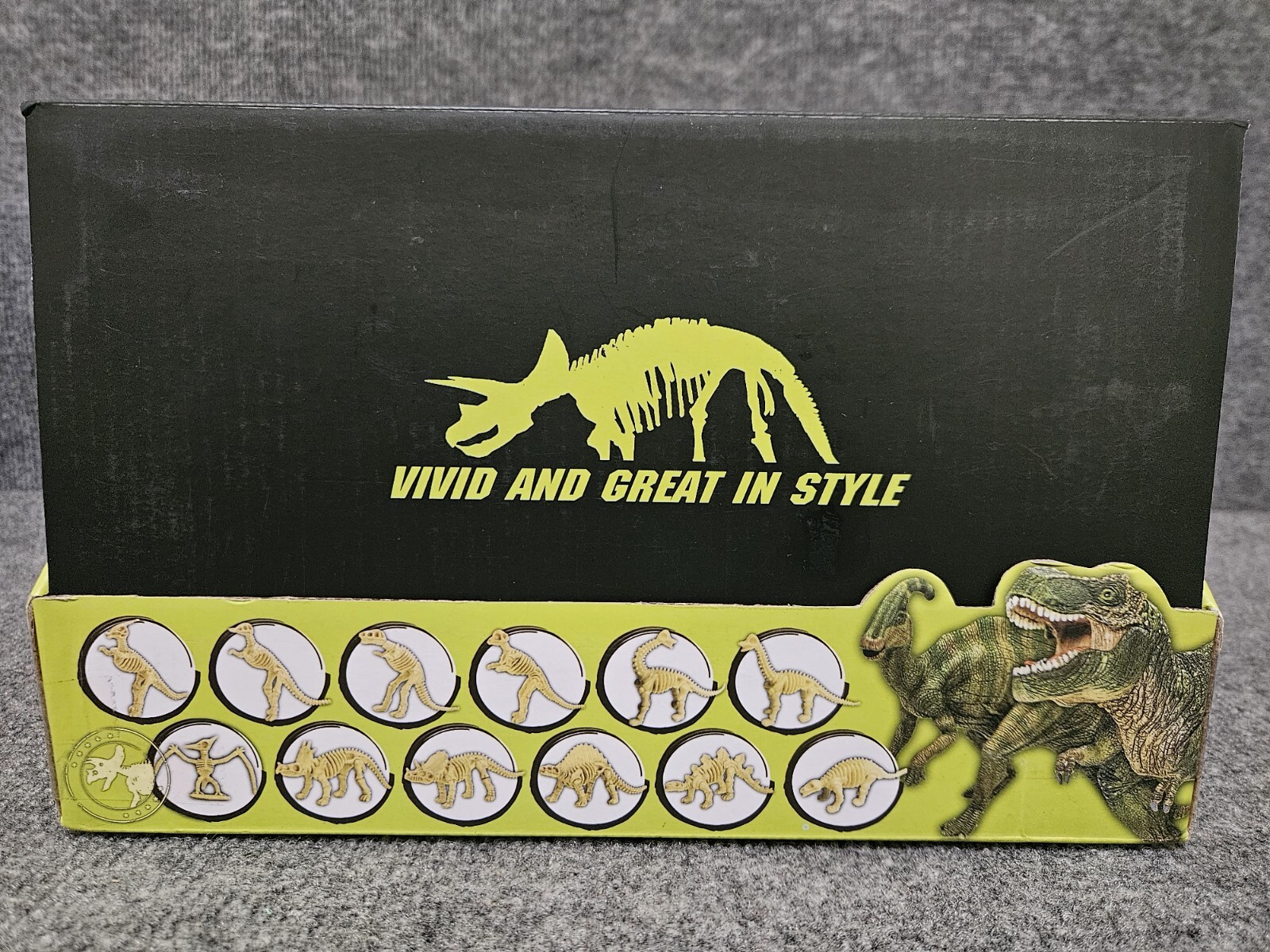 Jurassic 3D Skeleton Excavation Kits 12 pack