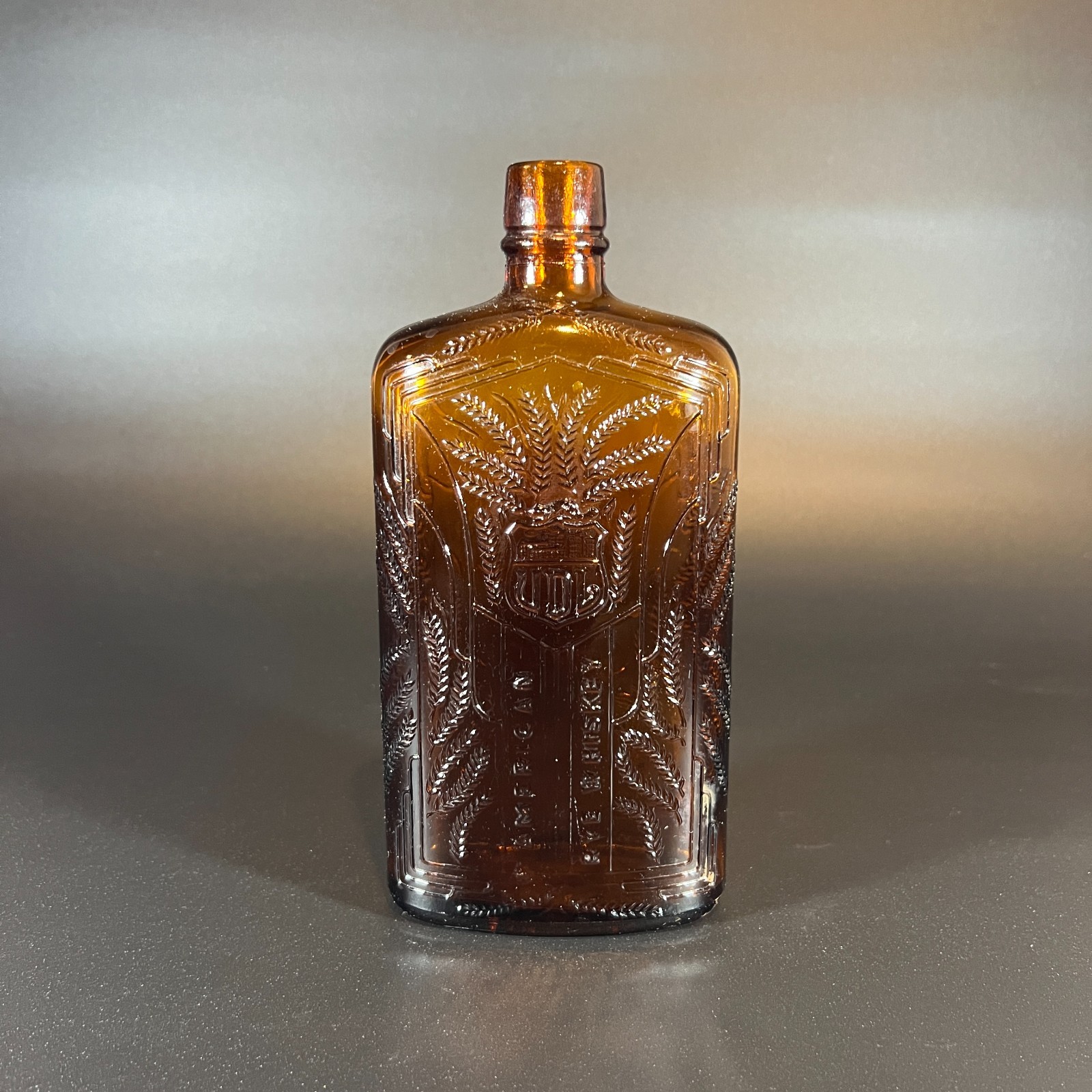 Guggenheim American Rye Whiskey - 1930s Prohibition Era - Good Condition