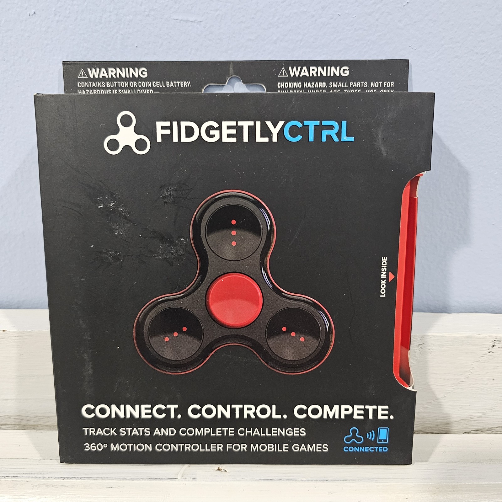 NEW Fidgetly CTRL 360° Motion Game Controller Smart Fidget Spinner BLACK & RED