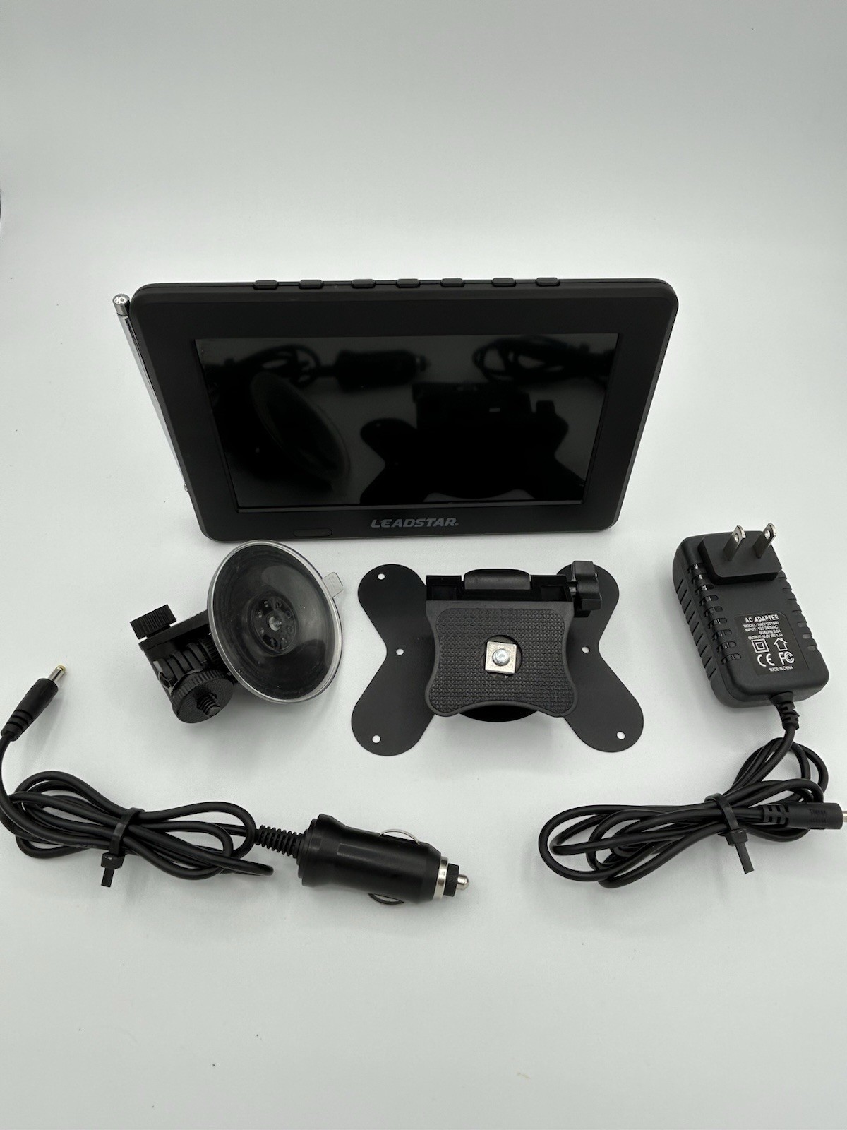 LEADSTAR D7 5” HD FM Portable Digital TV Portable Television ATSC ISDB-T DVB-T2