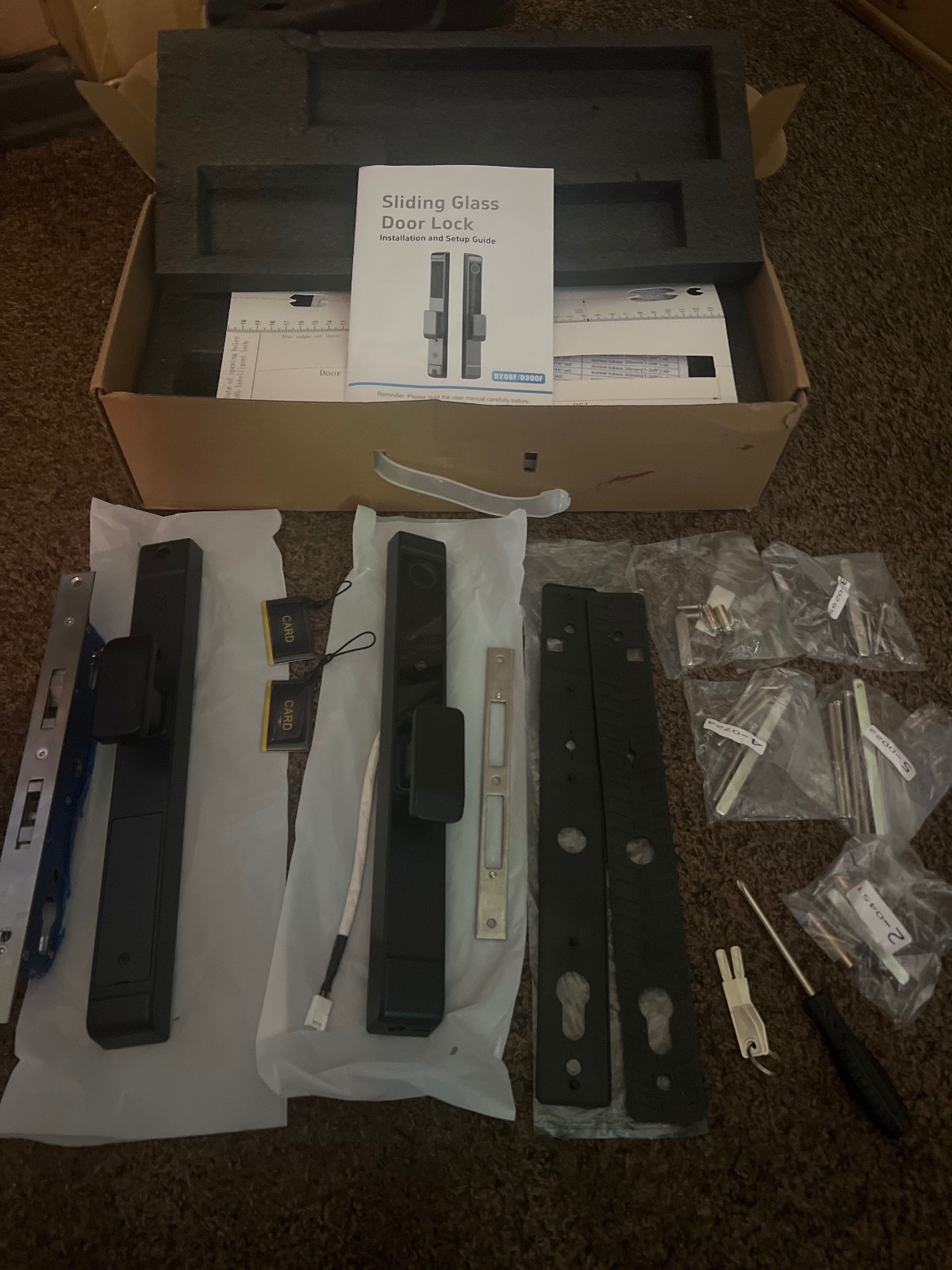 Sliding Glass Door Lock D208F/D300F with Installation and Setup Guide