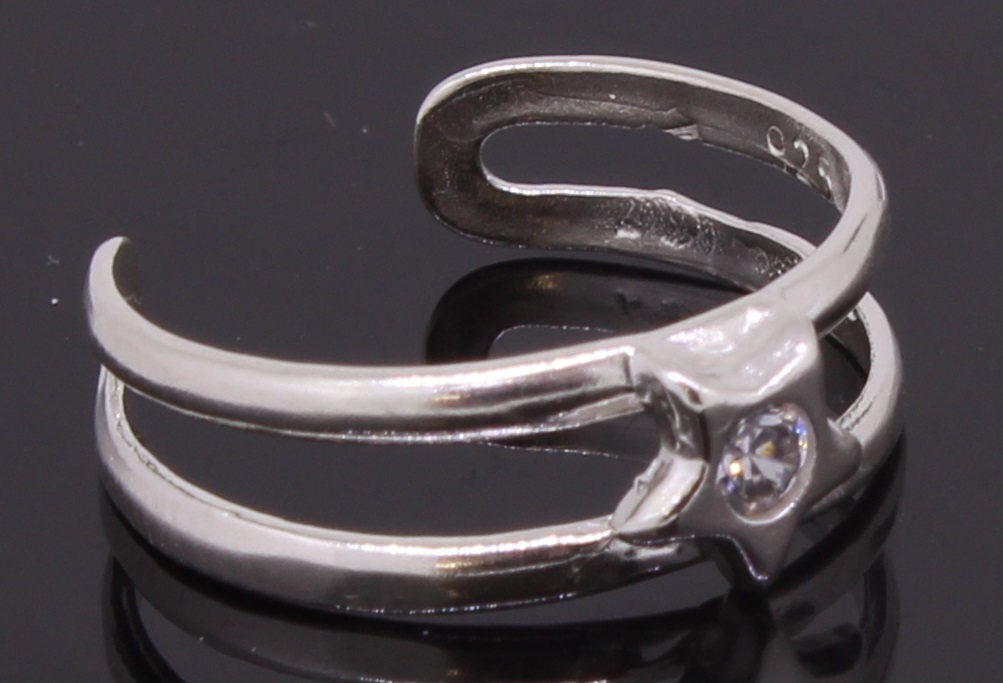 Silver Star Shaped Adjustable Toe Ring With CZ Stone Handmade