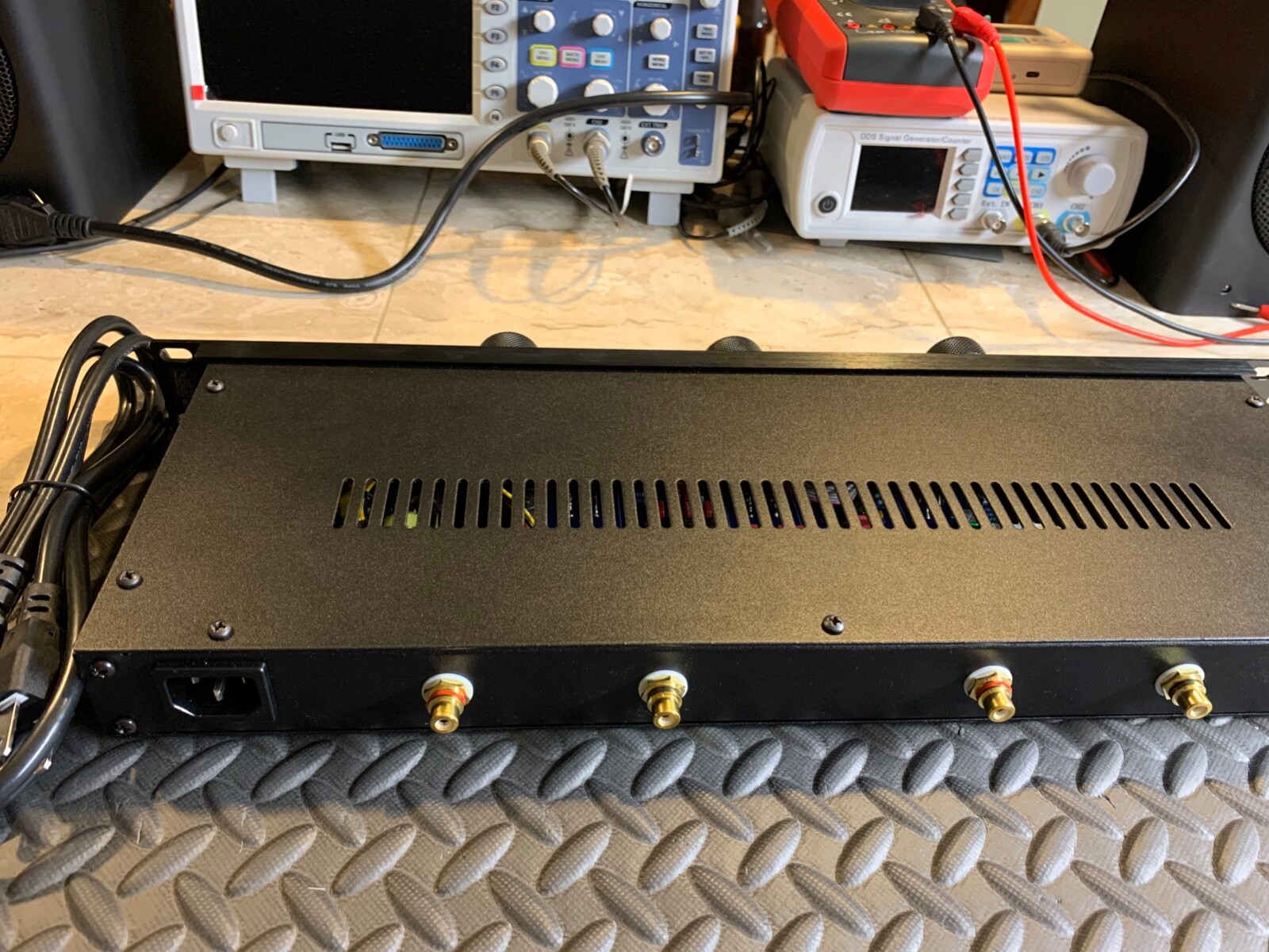 3 BAND STEREO FREQUENCY DJ TONE ISOLATOR