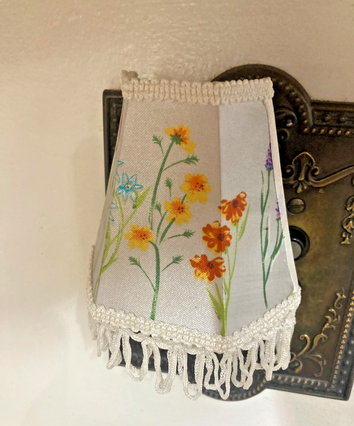 vintage night Light with multicolored flower fringed shade