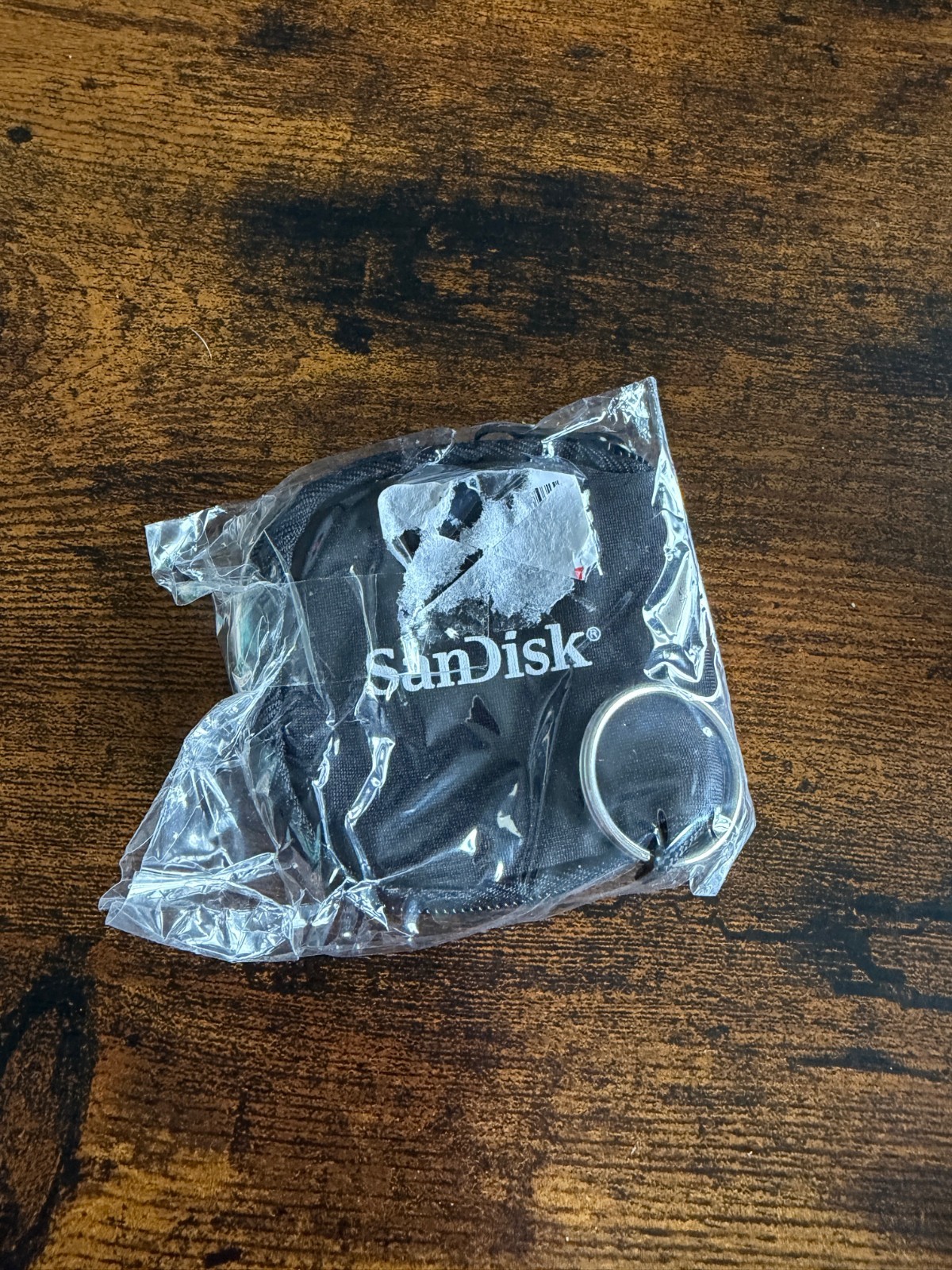 SanDisk Memory Card Storage Zip Case With Key Ring NEW