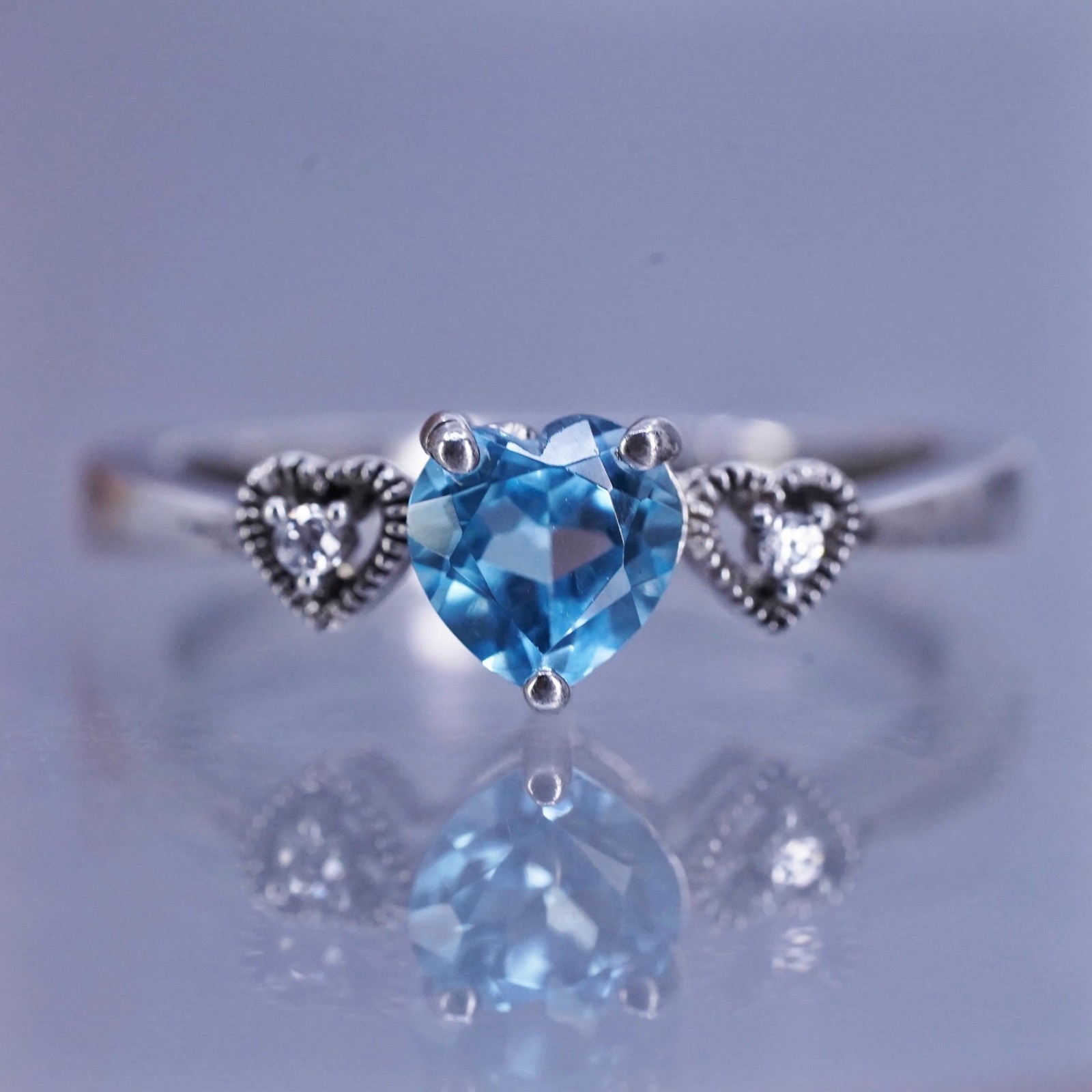 size 7, vintage Sterling Silver 925 Ring engagement TOPAZ ring, heart with cz