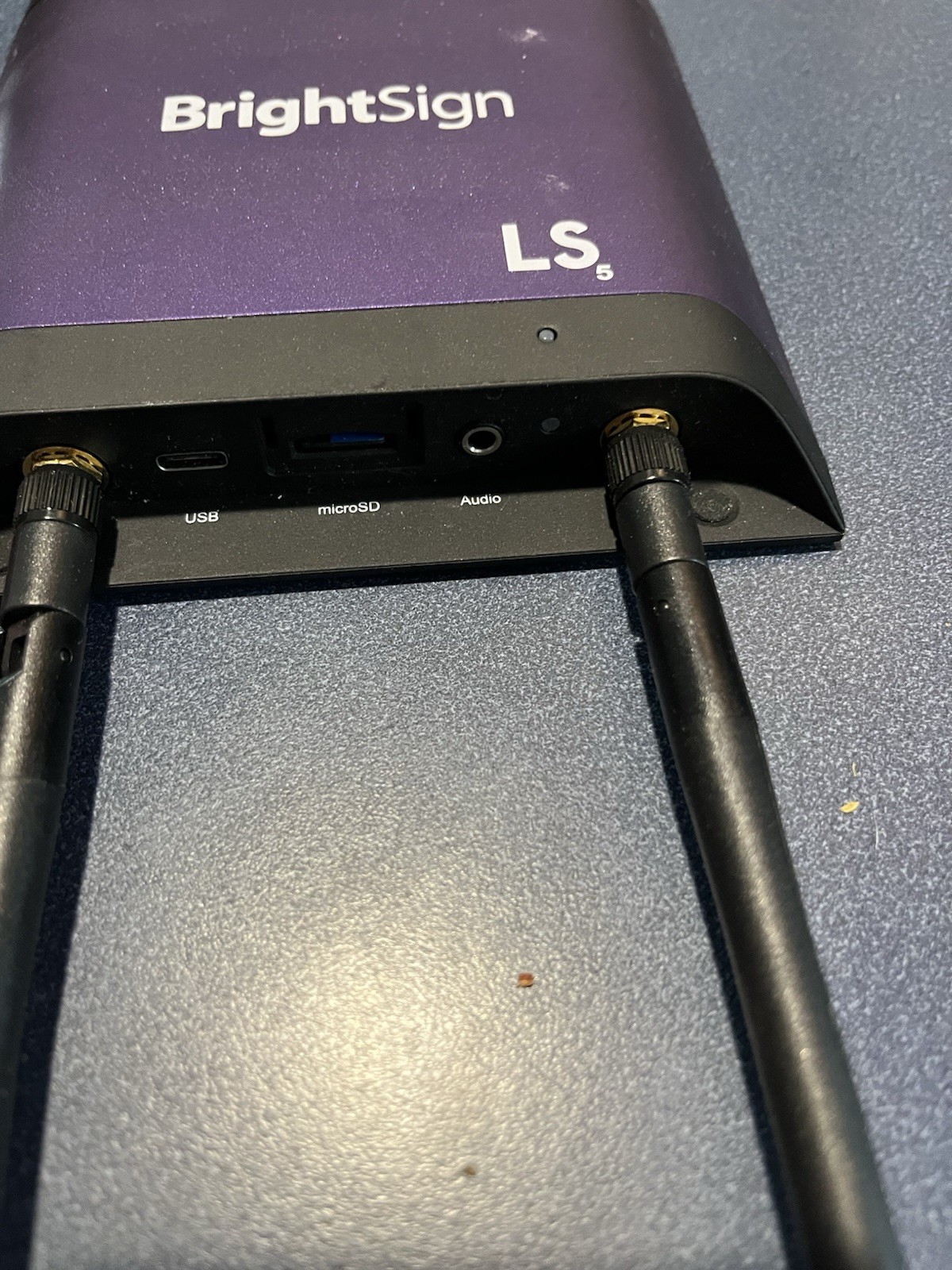 Brightsign LS425 Digital Media Player With WD 105 WiFi Bluetooth Model