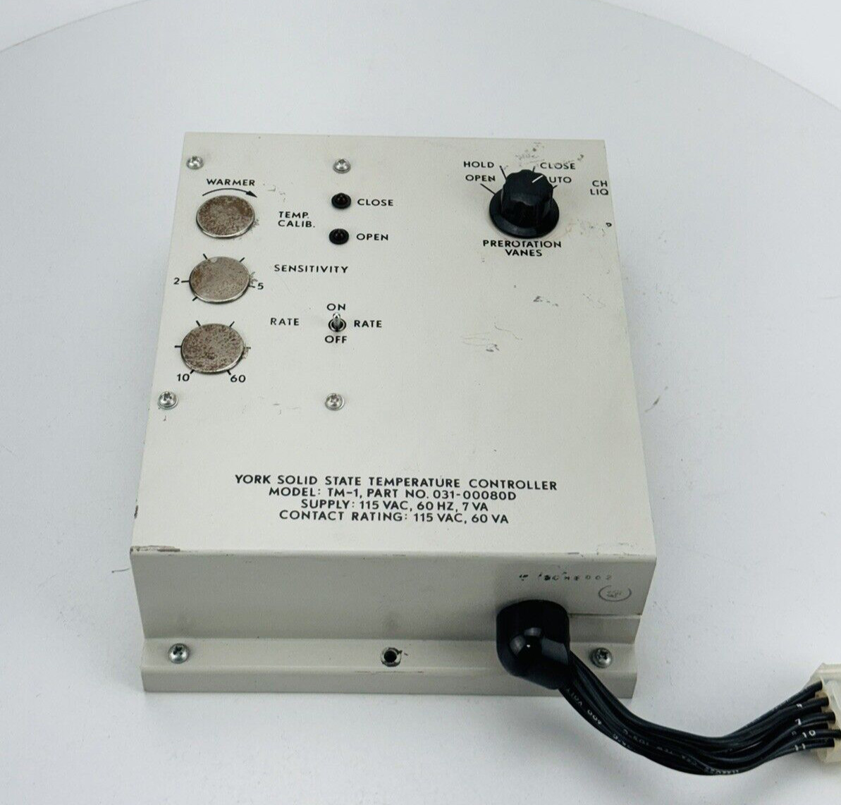 YORK Solid State Temperature Controller TM-1 031-00080D 115V 60Hz 7Va *WARRANTY*