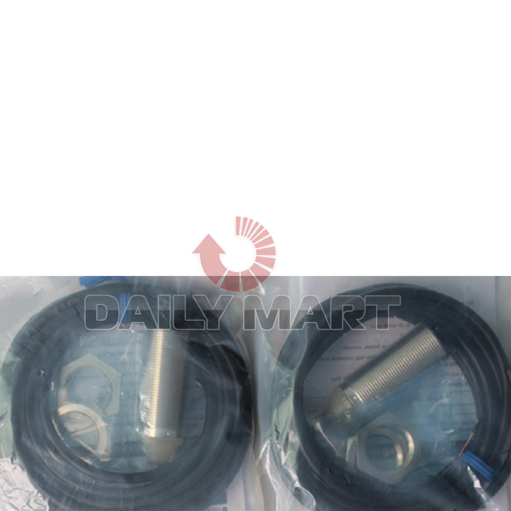 Brand New in Box Omron E2B-M18KS05-WP-B1