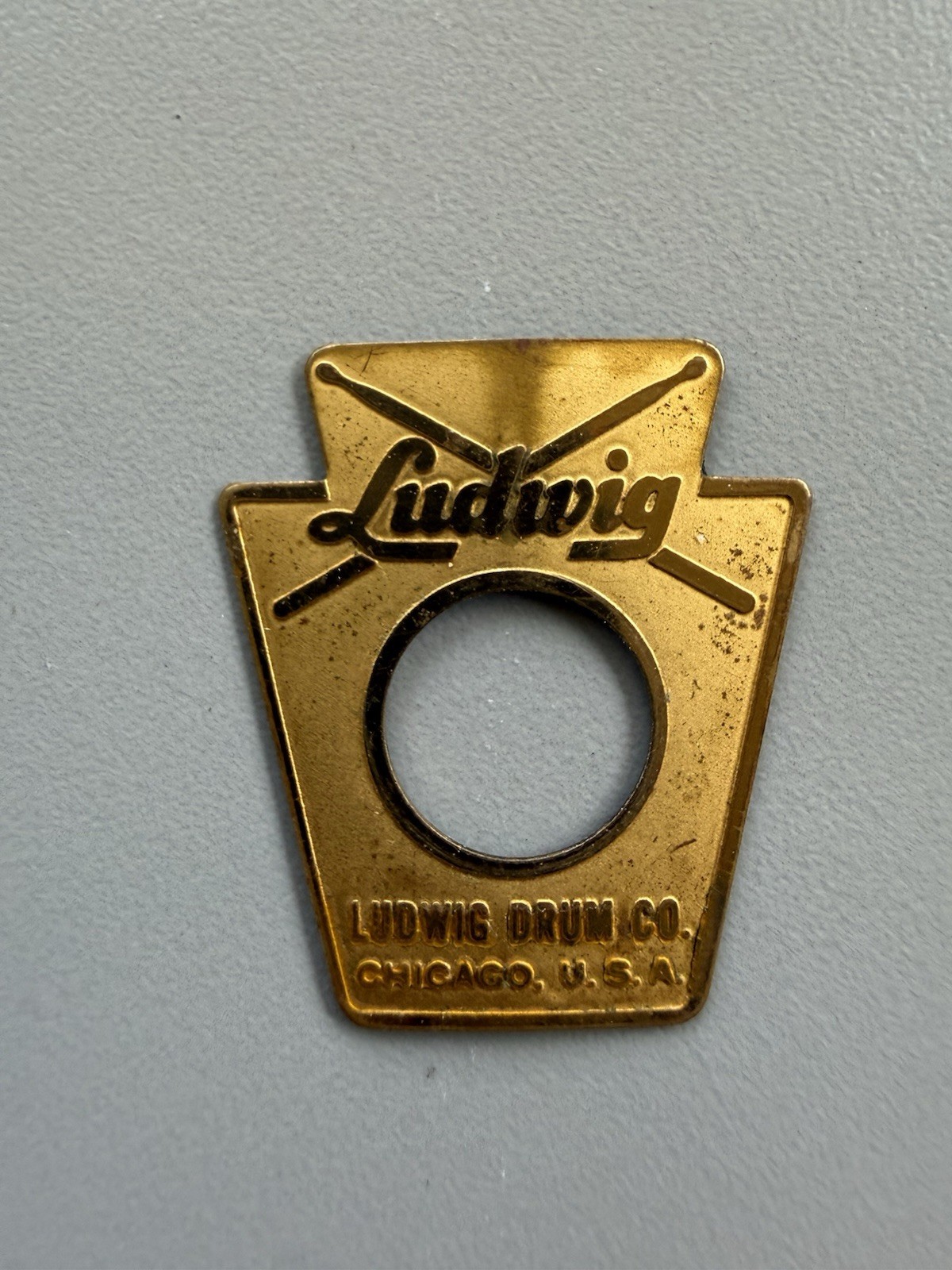Vintage Ludwig Pre-Serial Keystone Badge Excellent Original Condition.