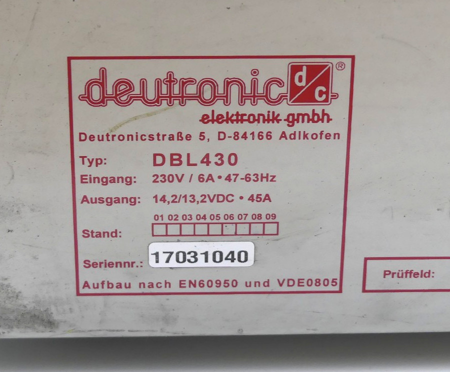 DEUTRONIC BATTERY CHARGER DBL430