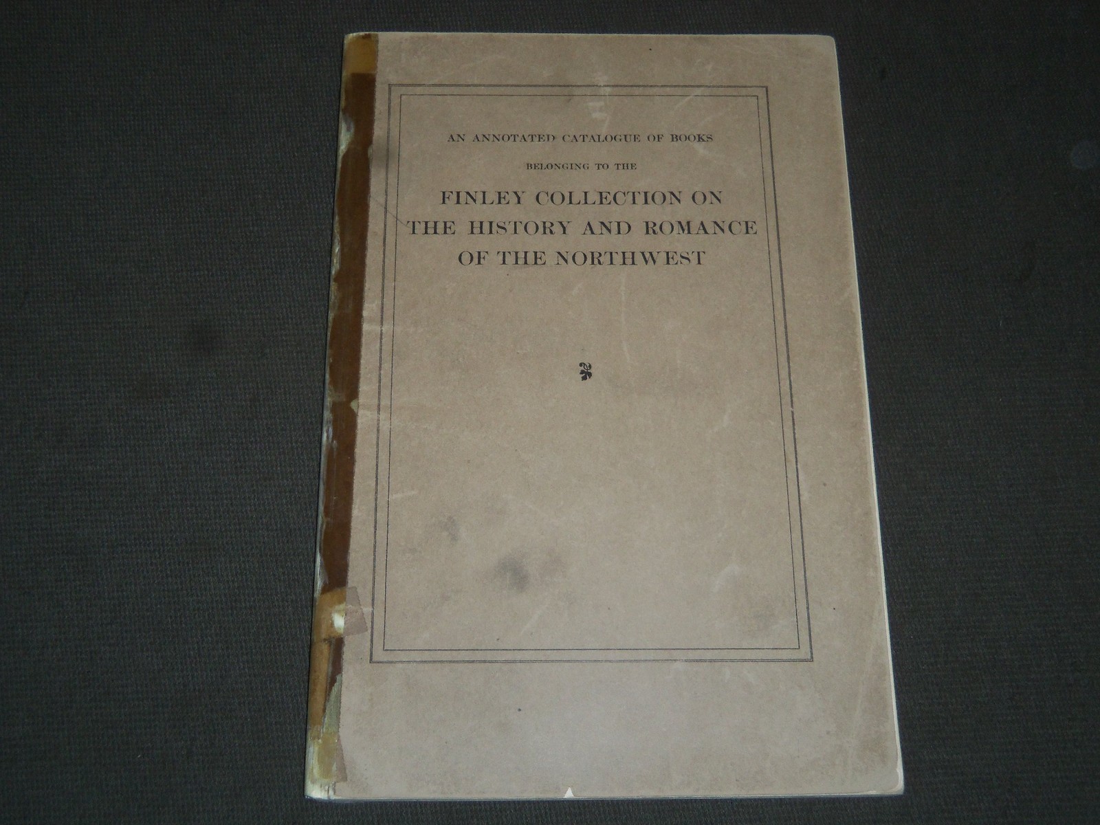 1924 FINLEY COLLECTION CATALOGUE OF BOOKS - KNOX COLLEGE - ILLINOIS - J 5219