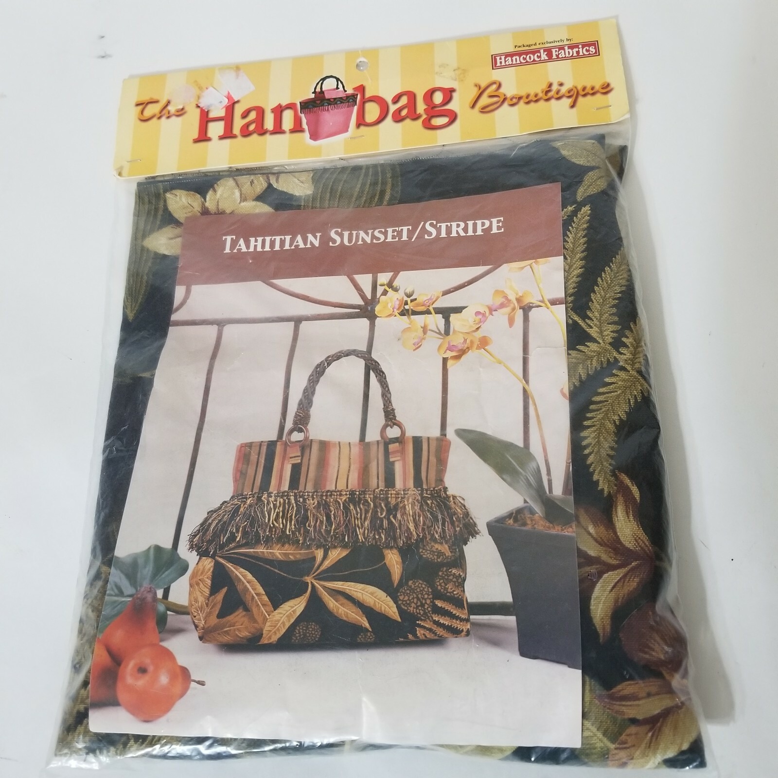 Hancock Fabrics The Handbag Boutique Tahitian Sunset Stripe Purse Kit #2 New