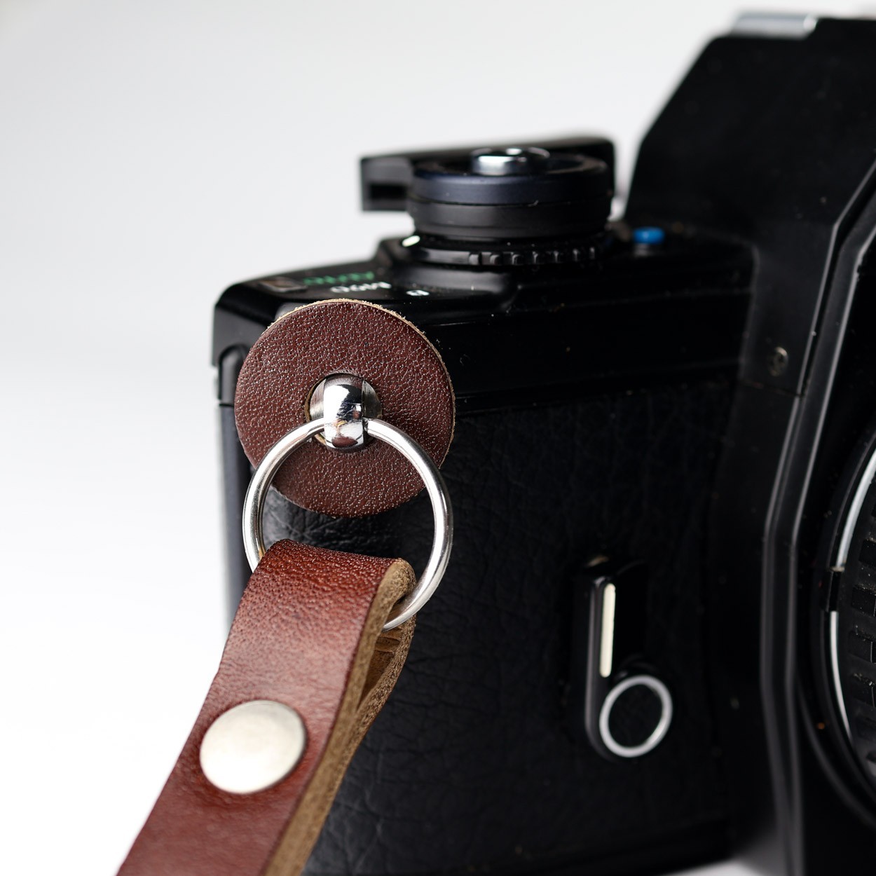 Removable Leather Camera Lug Protectors, Camera Strap Protective Bumpers