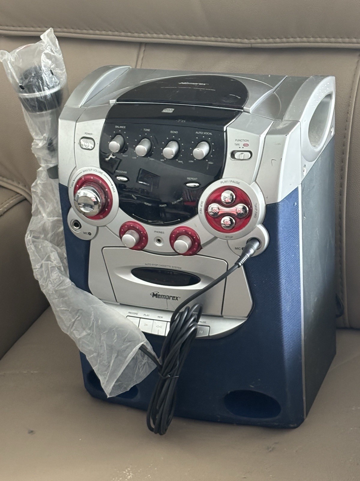 Memorex Karaoke Machine Model Mks 2420 With Microphone Tested