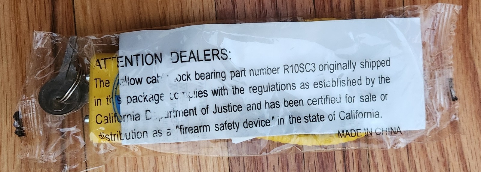 Mossberg Yellow Cable Firearm Safety Gun Lock w/2 Keys Instructions New