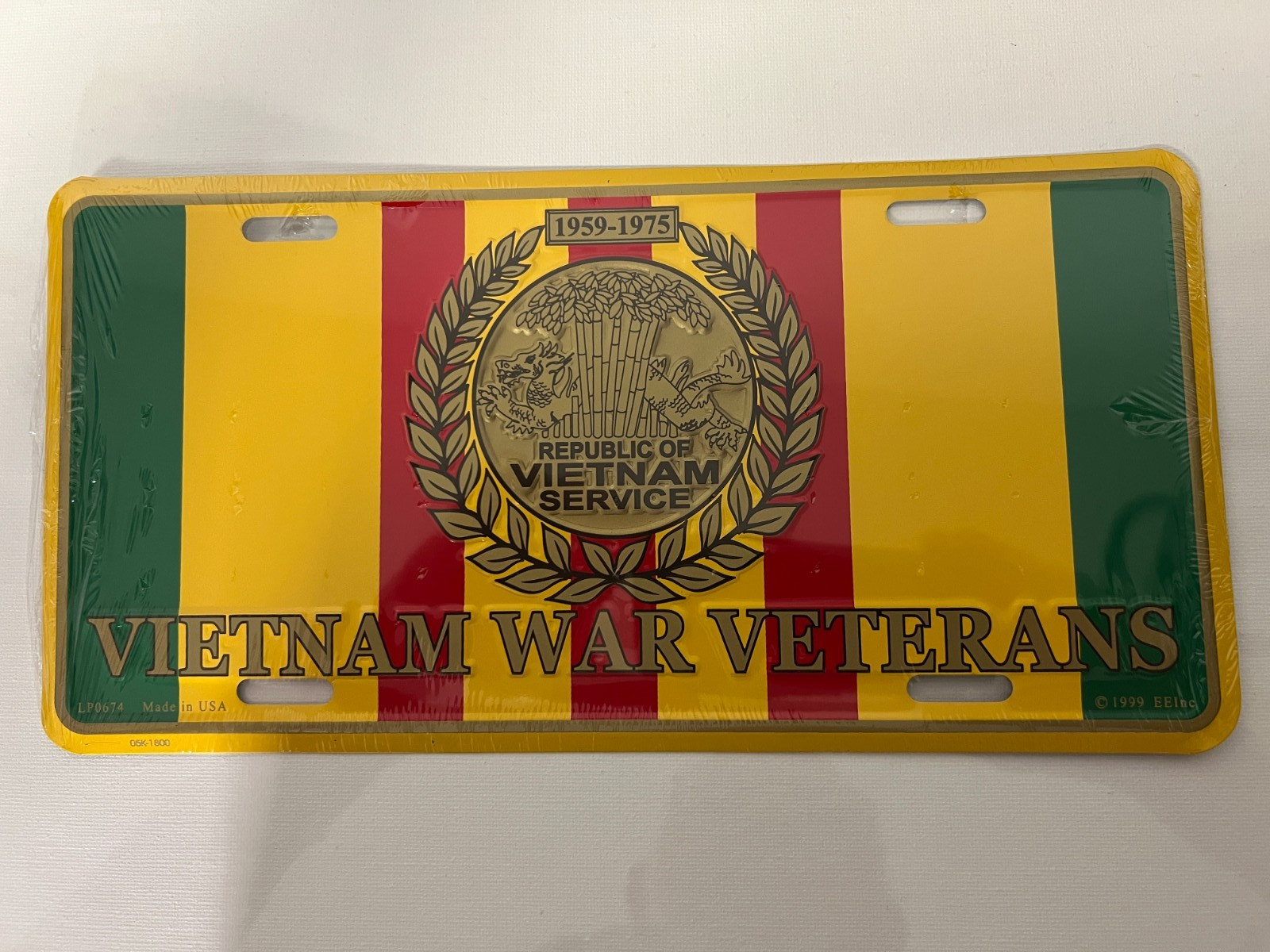 US ARMY VIETNAM WAR VETERAN LICENSE PLATE MADE IN USA