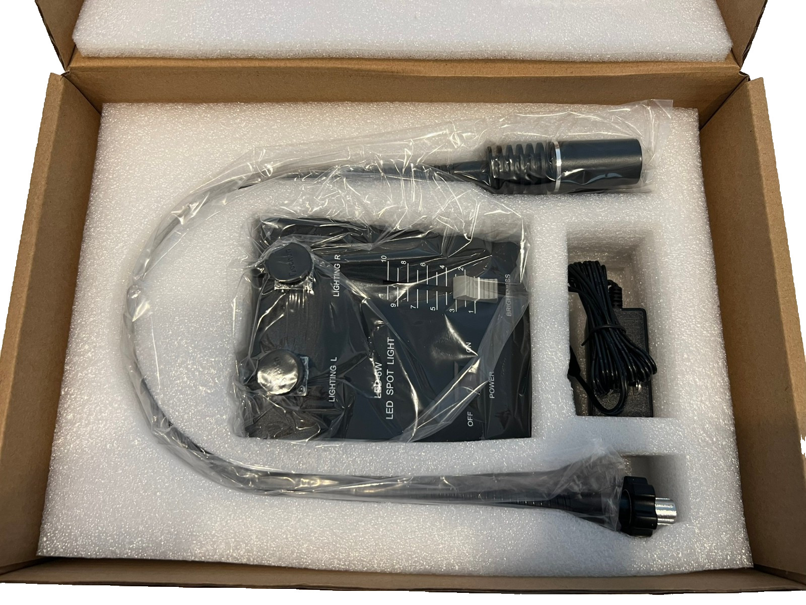 AmScope SM-1TSW2-L6W-8M Trinocular Stereo Microscope 8MP Camera LED New