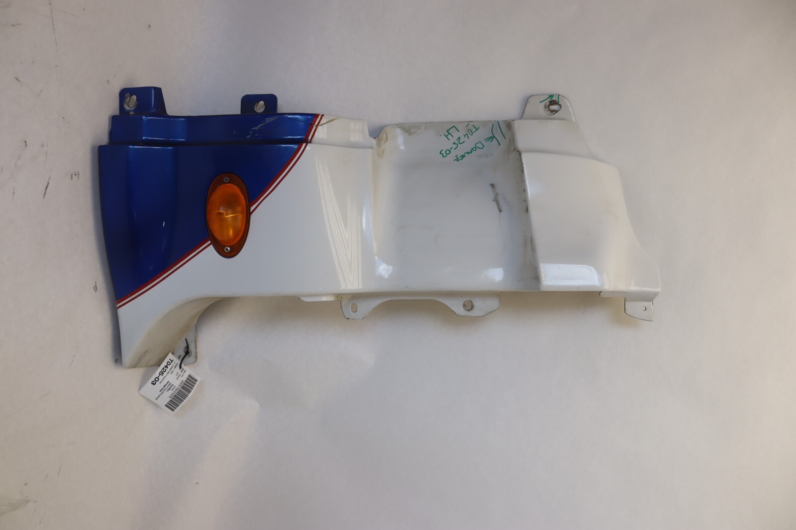 08-17 FREIGHTLINER CASCADIA 125 FRONT LEFT DRIVER FENDER EXTENSION COWL OEM