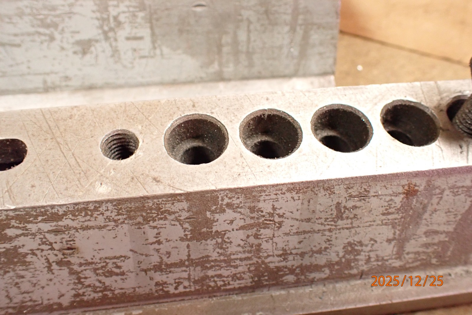 LOT R109 MOORE TOOL JIG GRINDER ROTARY TABLE EXTENSION RISER PARALLELS