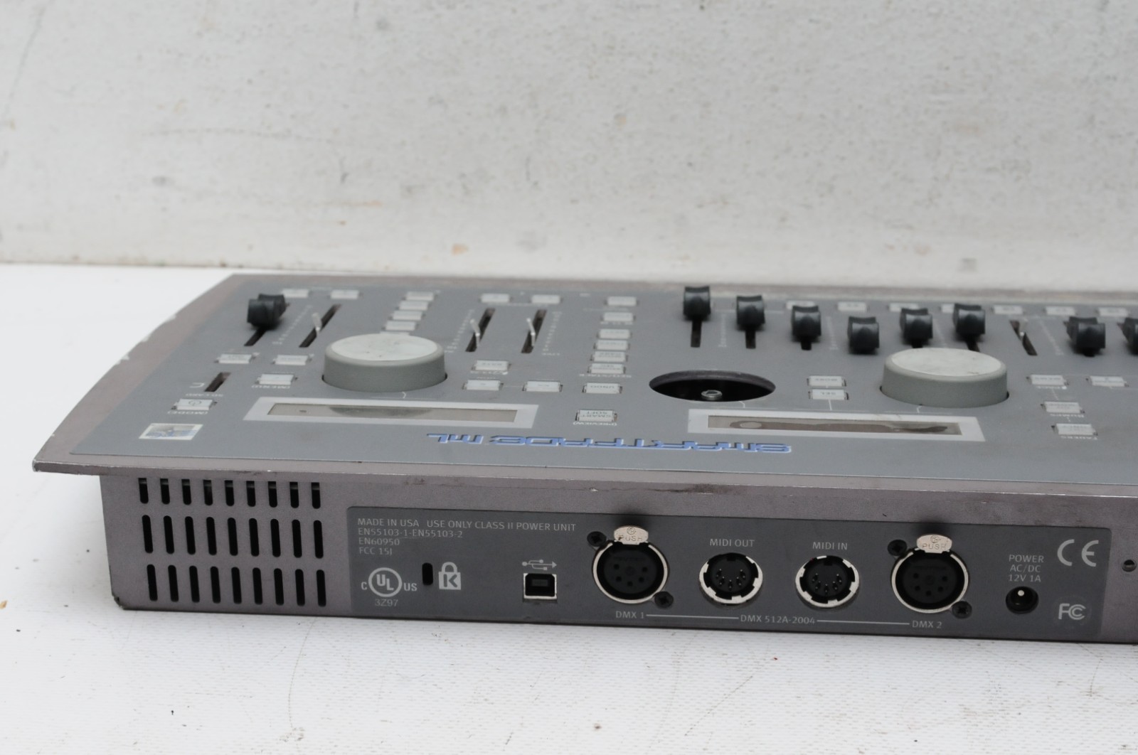 ETC SmartFade ML 24/48 Lighting Control Console Powers on - FOR PARTS