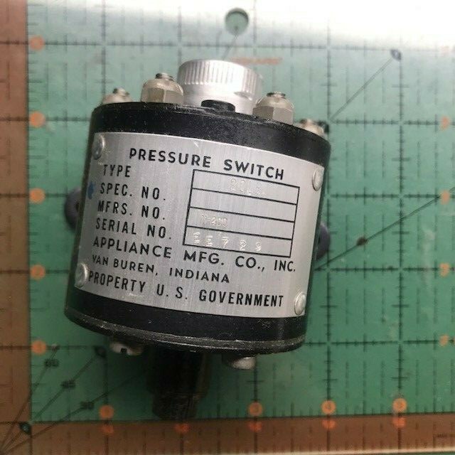 Appliance Manufacturing Pressure Switch 11-200 Aircraft 20lb Heavy Duty Vintage