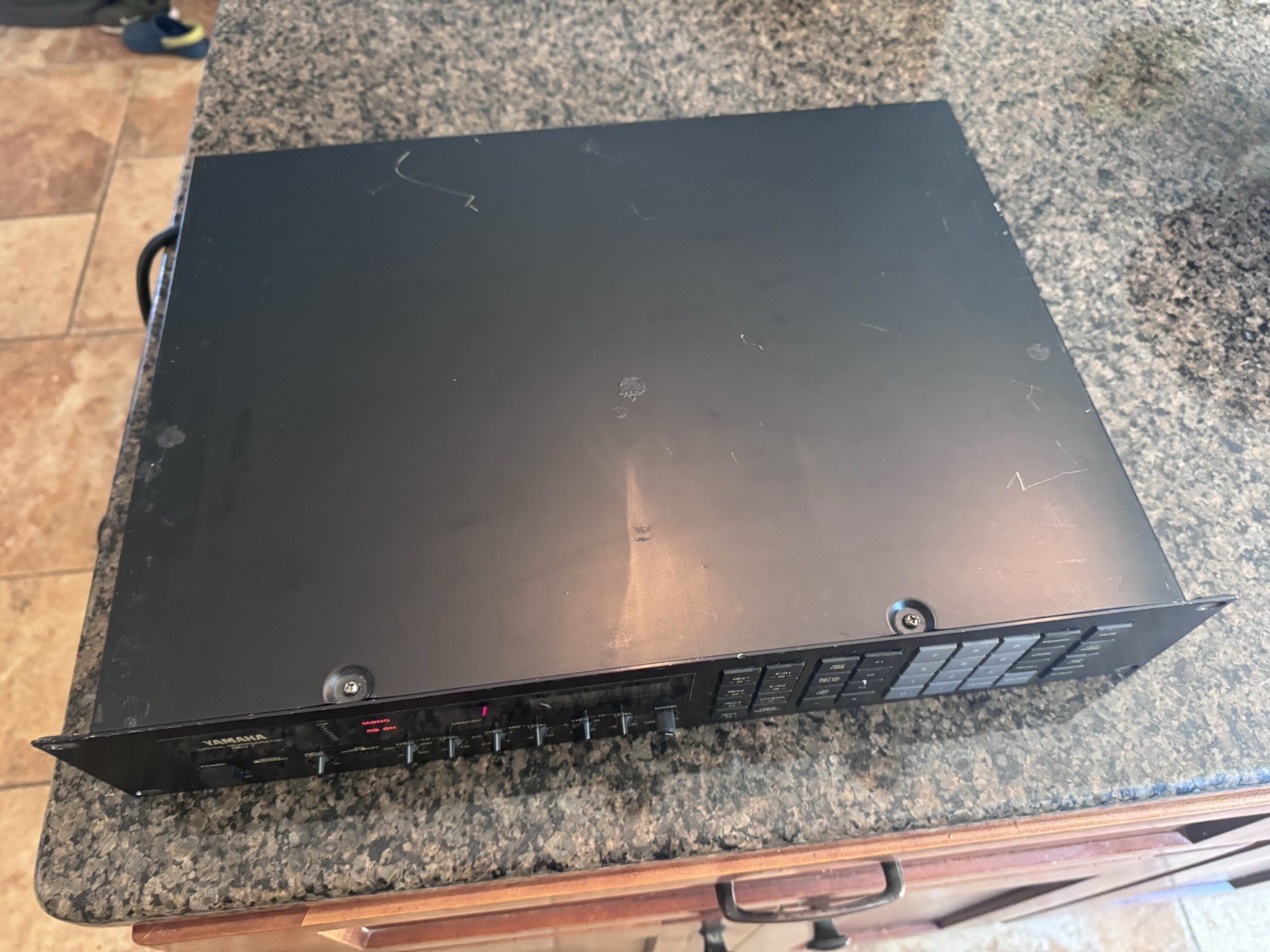 Yamaha Rev 7 Digital Reverberator Reverb Effects Processor Stereo Delay Chorus