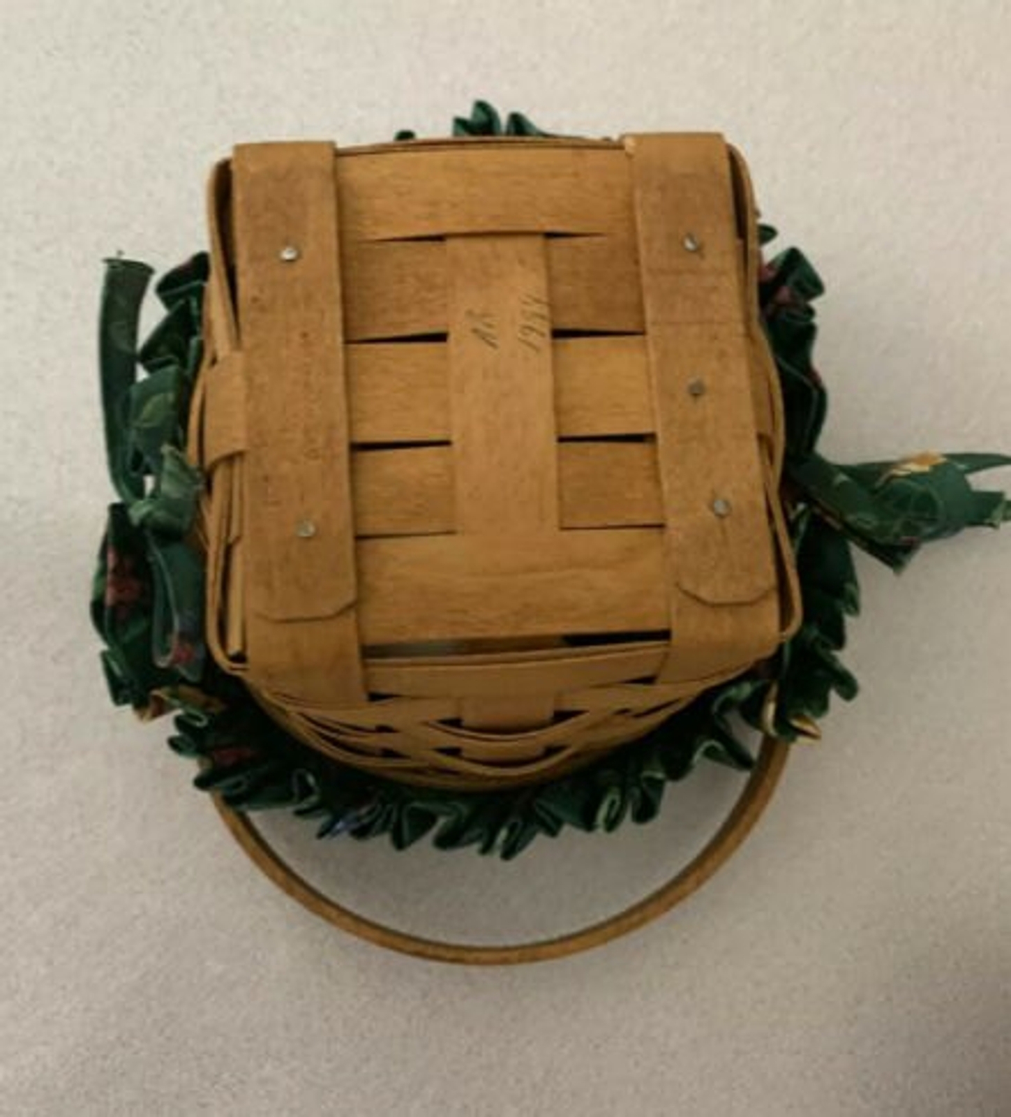 Longaberger Small Swing Handle Handwoven Basket Emerald Vine Liner & Protector