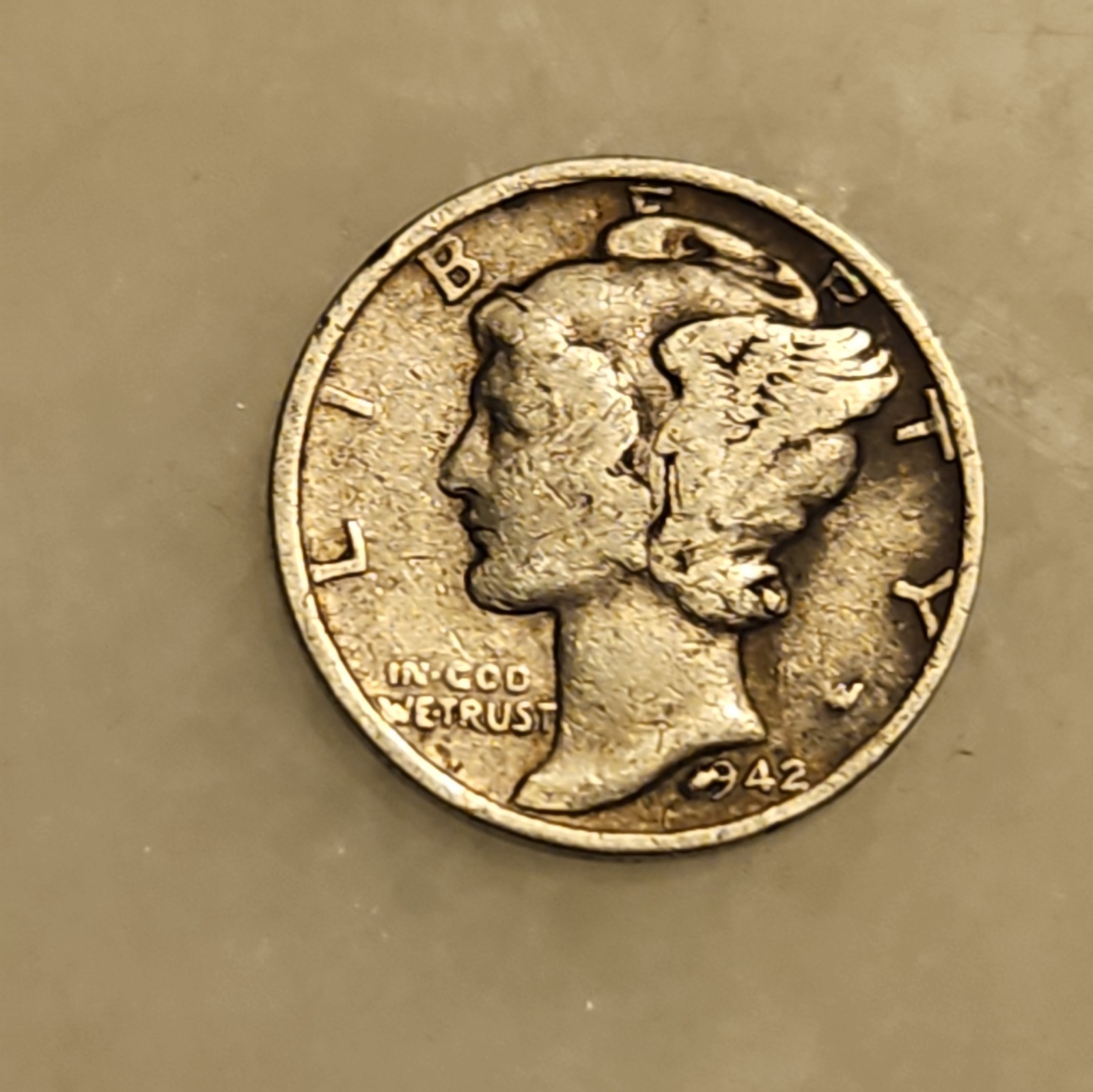 1942 Mercury Dime (No Mint Mark) RARE mint error date