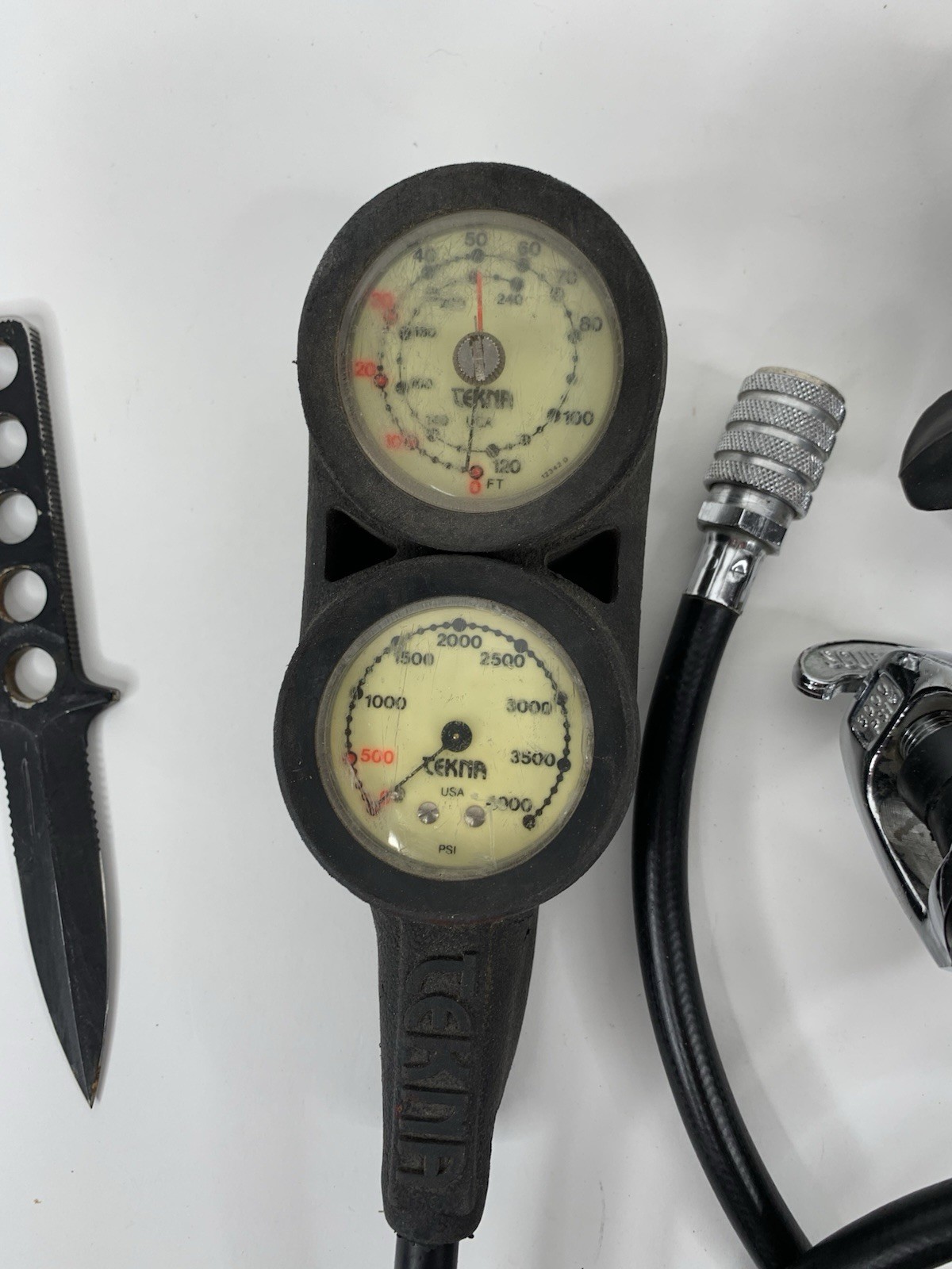 Scuba PRO Regulator TEKNA Console Gauge Module + TEKNA Dive Knife Built-In