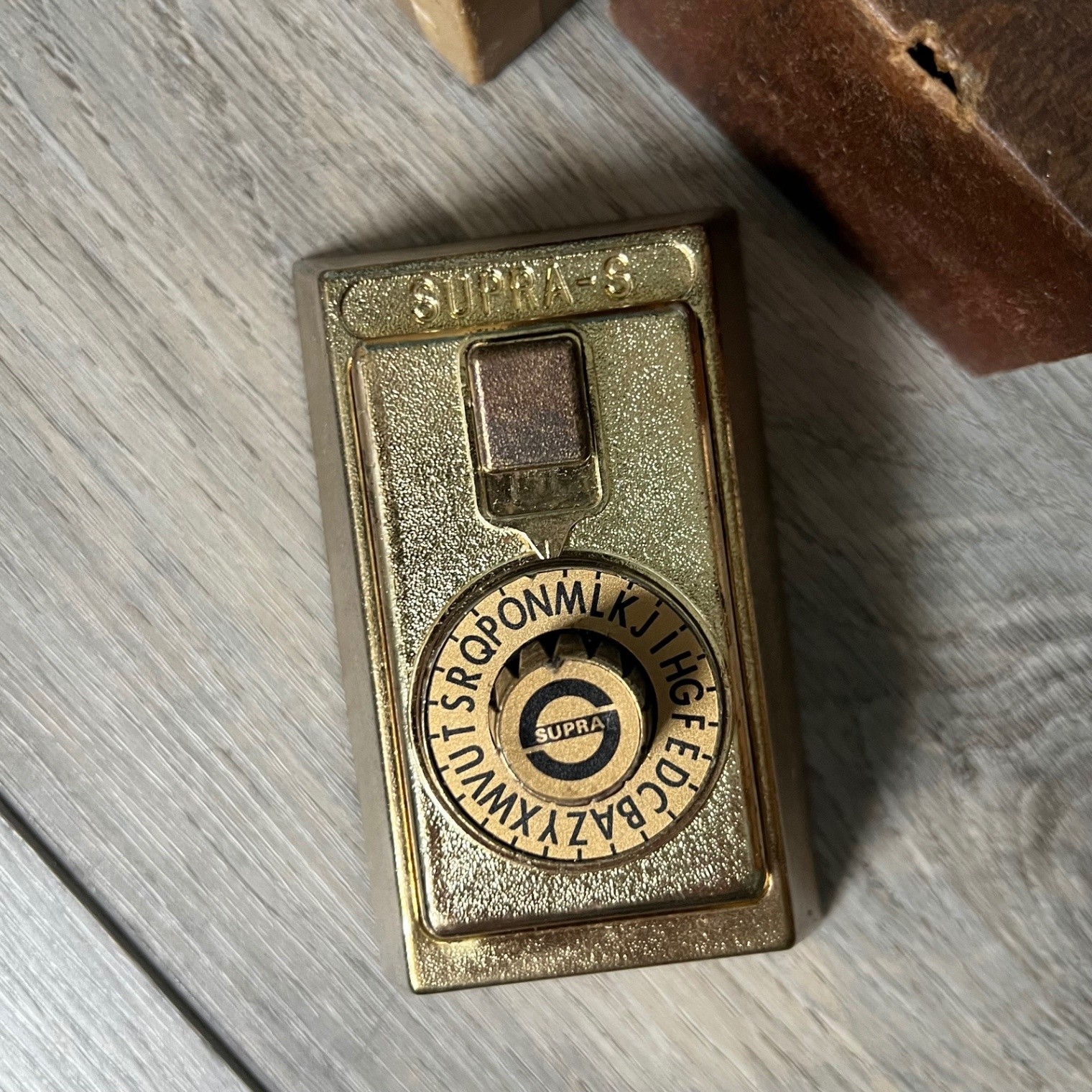 Vintage SUPRA-S Series Letter Dial Combination Key Lock Box Brass Housing